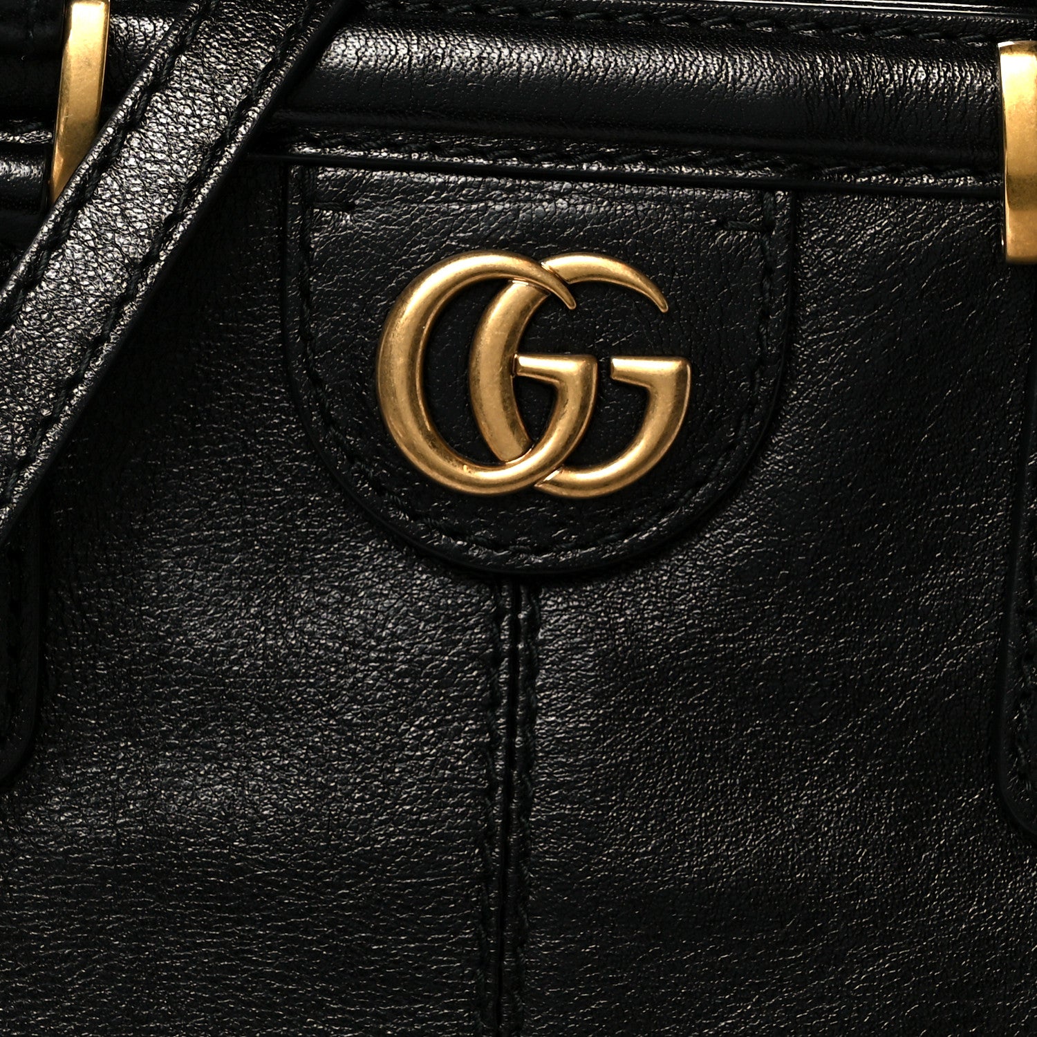 Calfskin Medium Re(Belle) Top Handle Bag Black