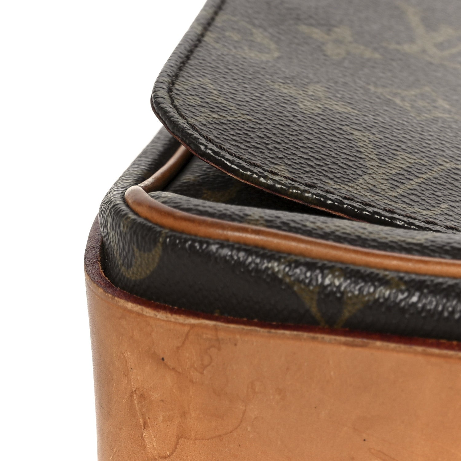 Monogram Cartouchiere 26