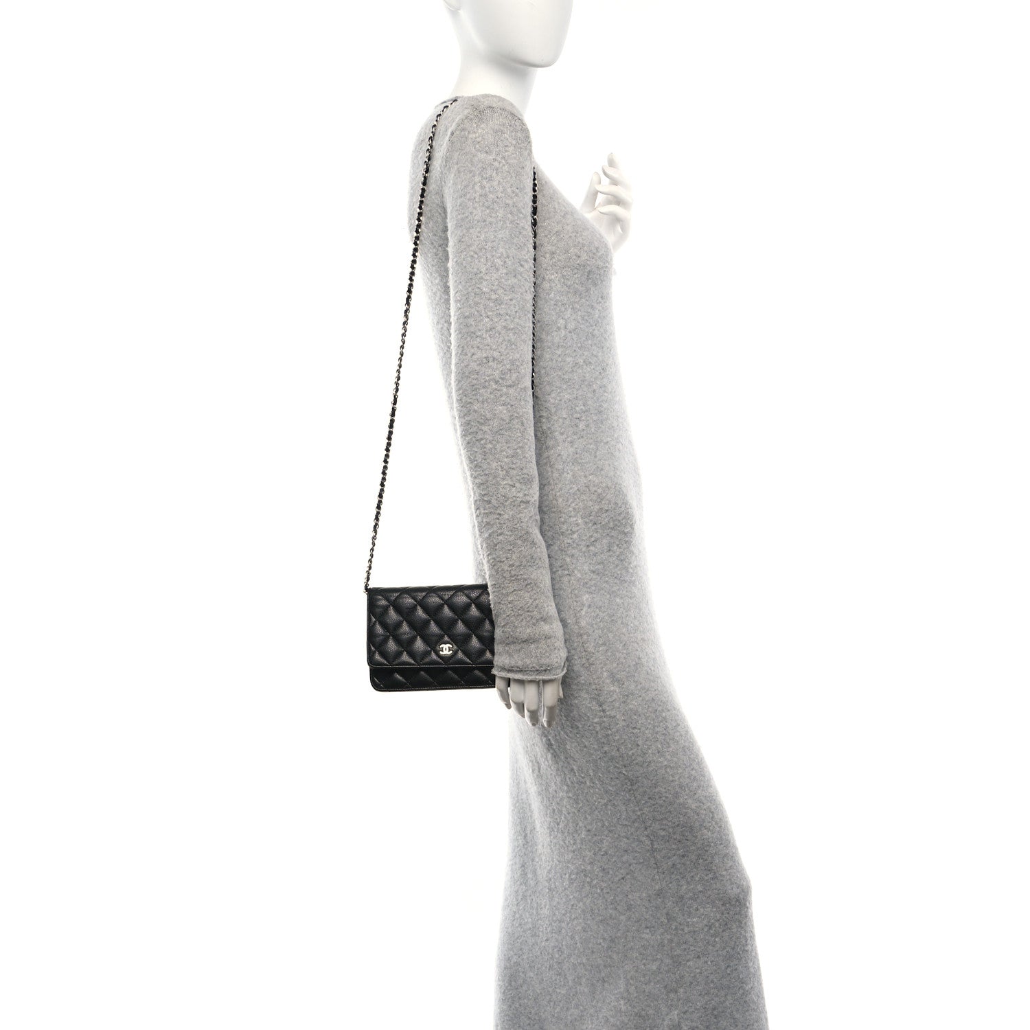 Caviar Quilted Wallet on Chain WOC Black