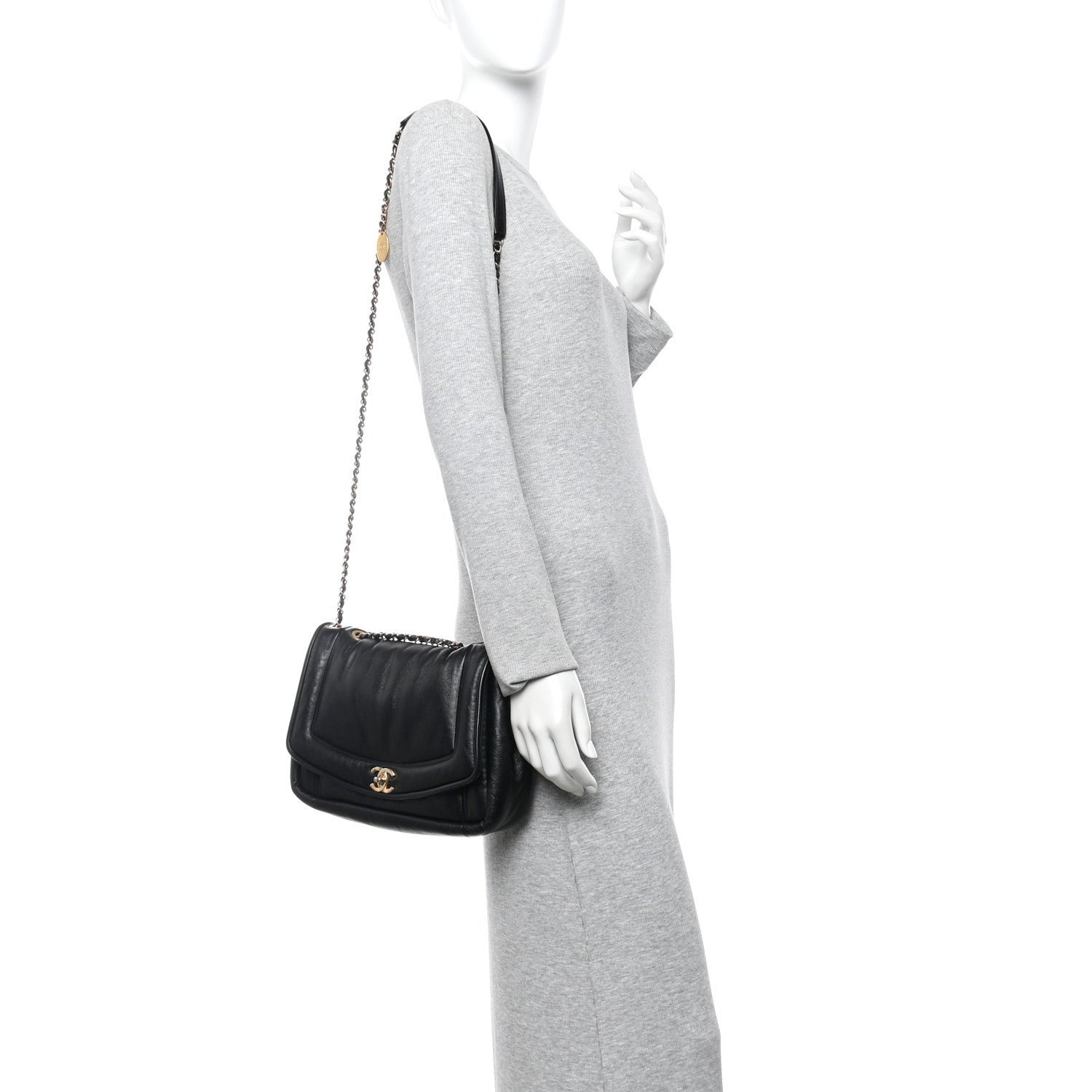 Lambskin Medium Simply Flap Black