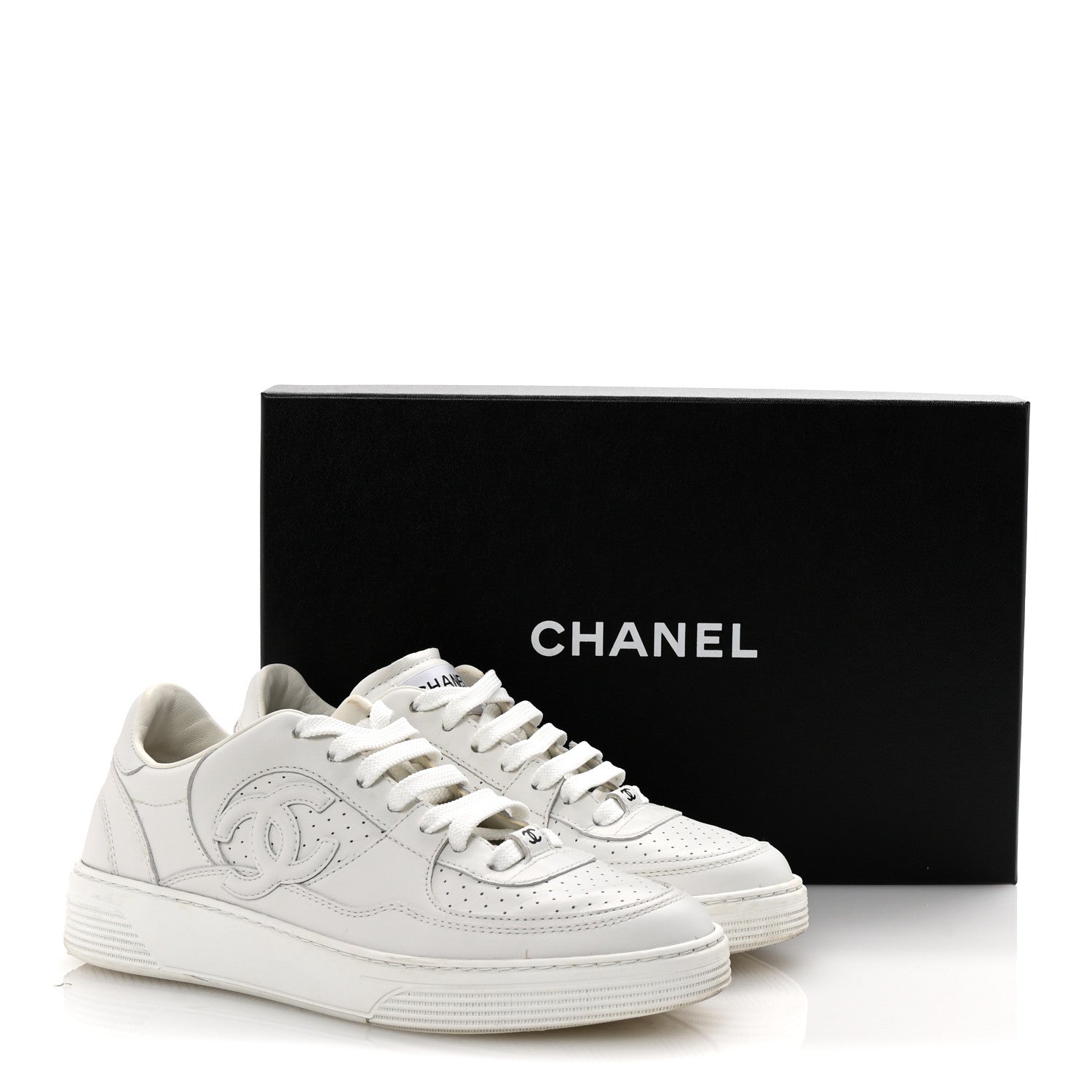 Calfskin CC Womens Sneakers 38 White