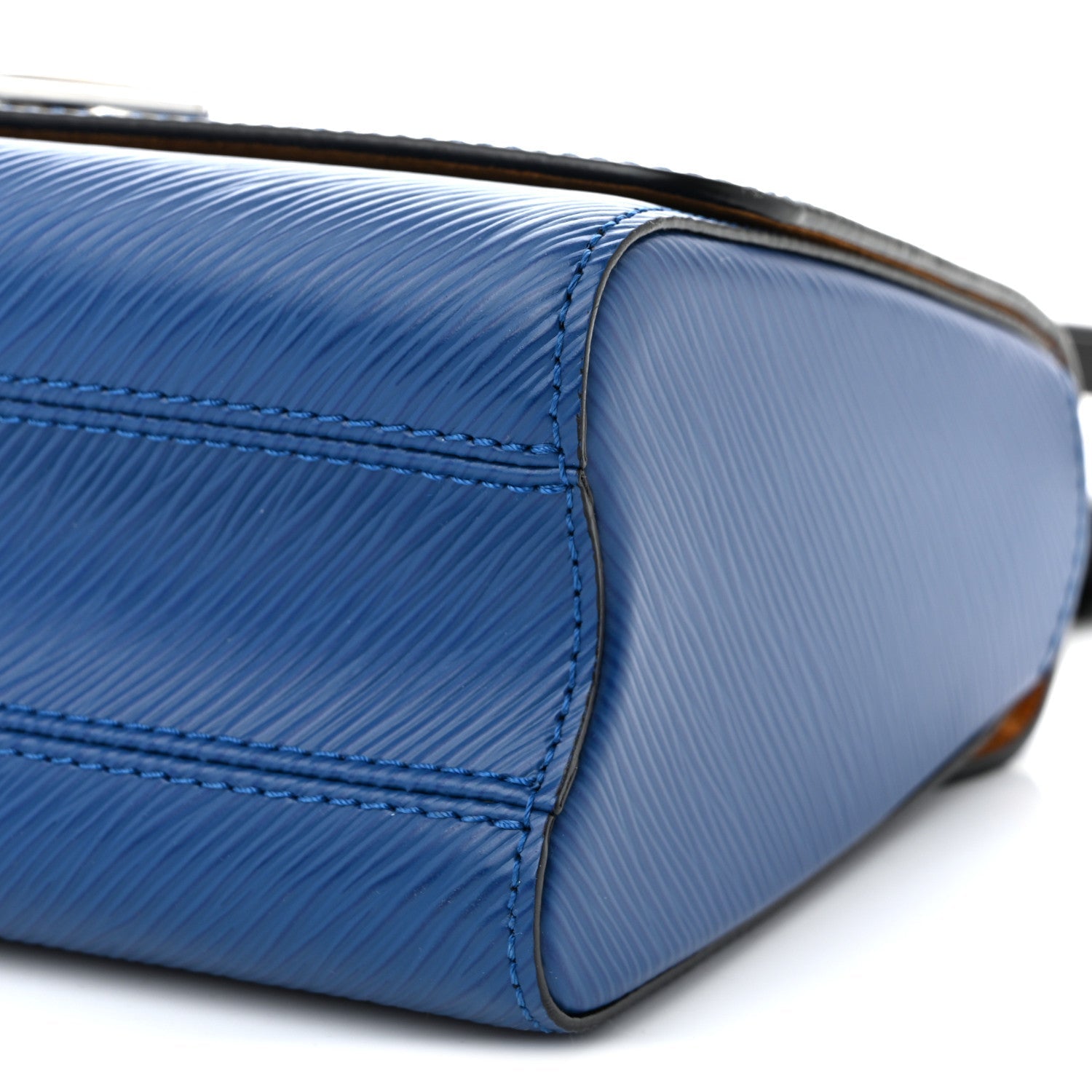 Epi Twist Braided Strap Shoulder Bag MM Bleu Roi
