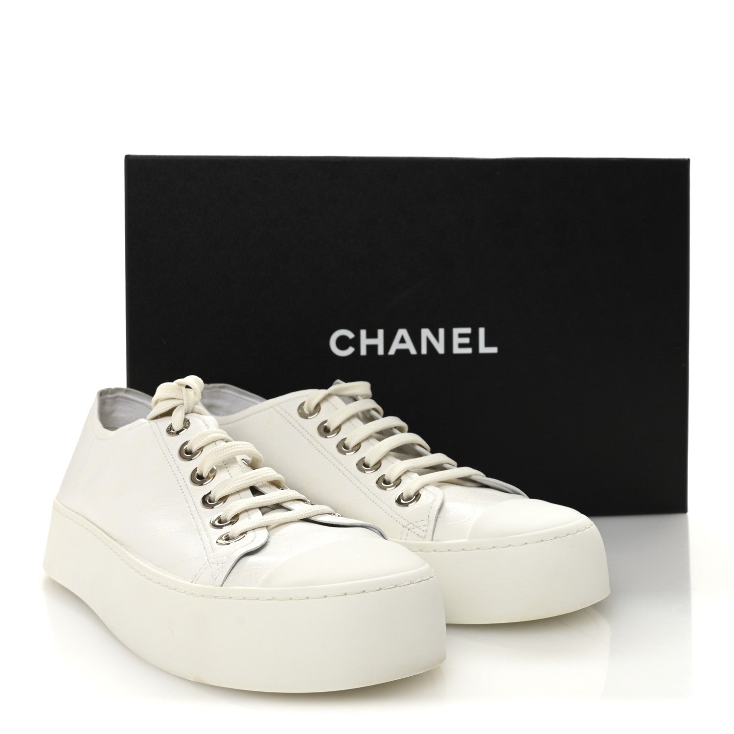 Lambskin Printed Logo Sneakers 38 White