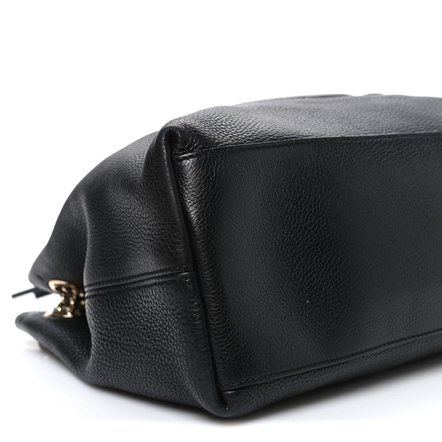 Pebbled Calfskin Medium Soho Chain Shoulder Bag Black