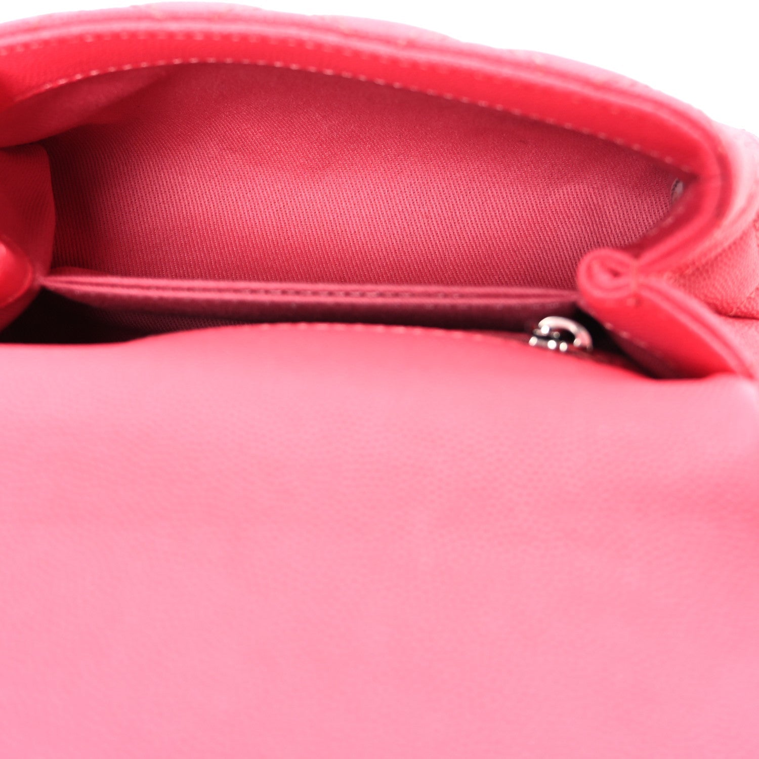Caviar Quilted Incognito Extra Mini Coco Handle Flap Pink