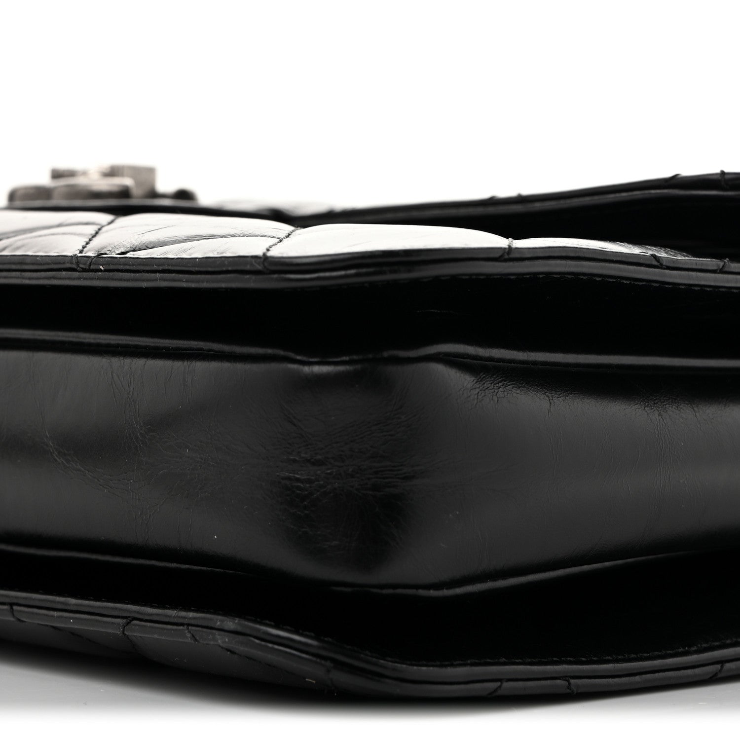Glazed Calfskin Quilted Large Perfect Edge Flap Black
