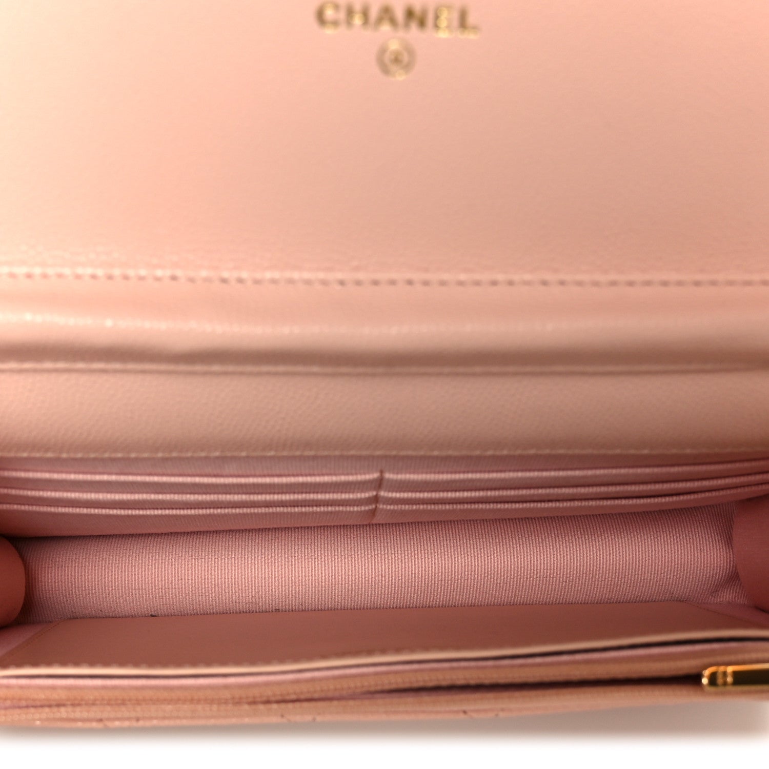 Grained Calfskin Quilted Strass CC Wallet On Chain WOC Light Pink