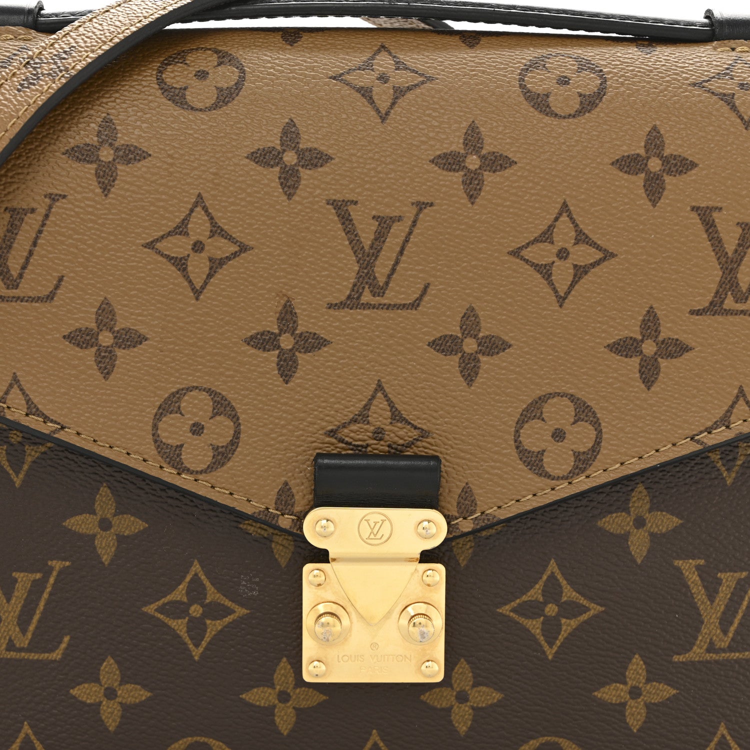 Reverse Monogram Pochette Metis