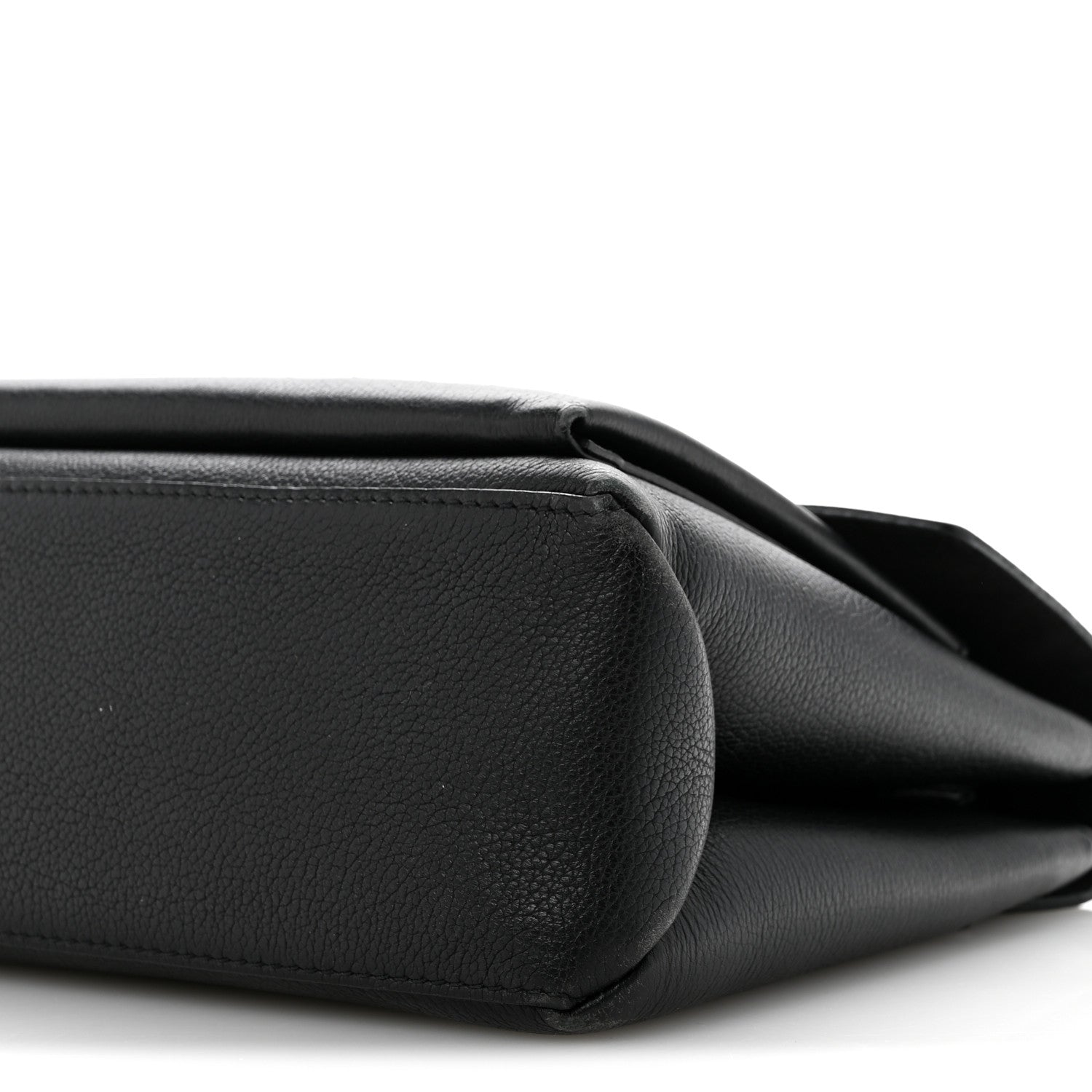 Soft Calfskin My Lockme Studs Black