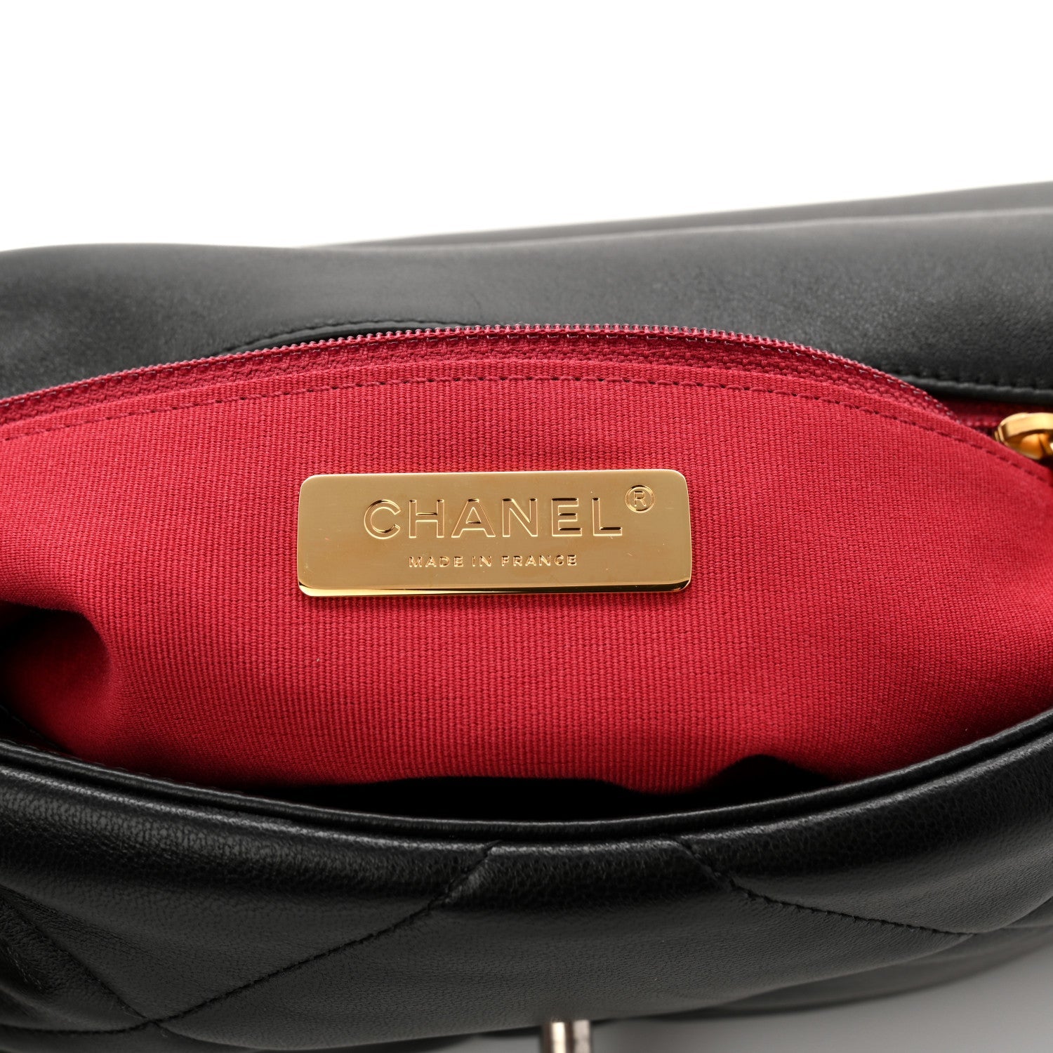 Lambskin Quilted Medium Chanel 19 Flap Black