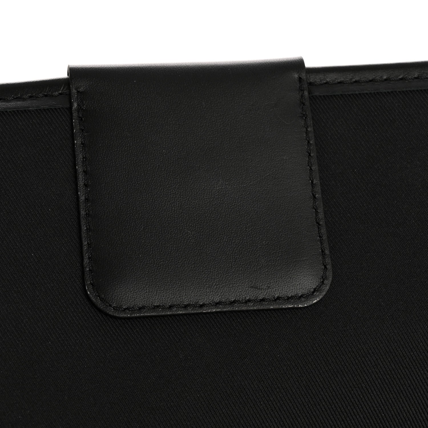 Monogram Macassar Archy Messenger GM