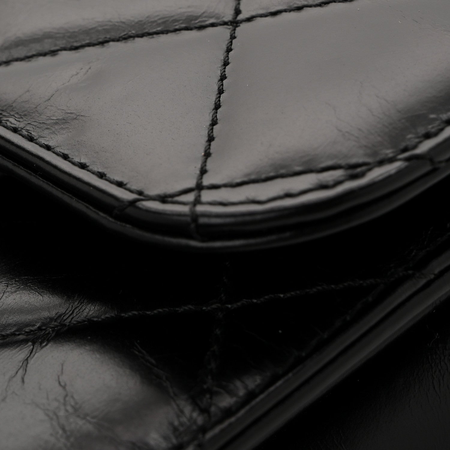 Glazed Calfskin Quilted Large Perfect Edge Flap Black