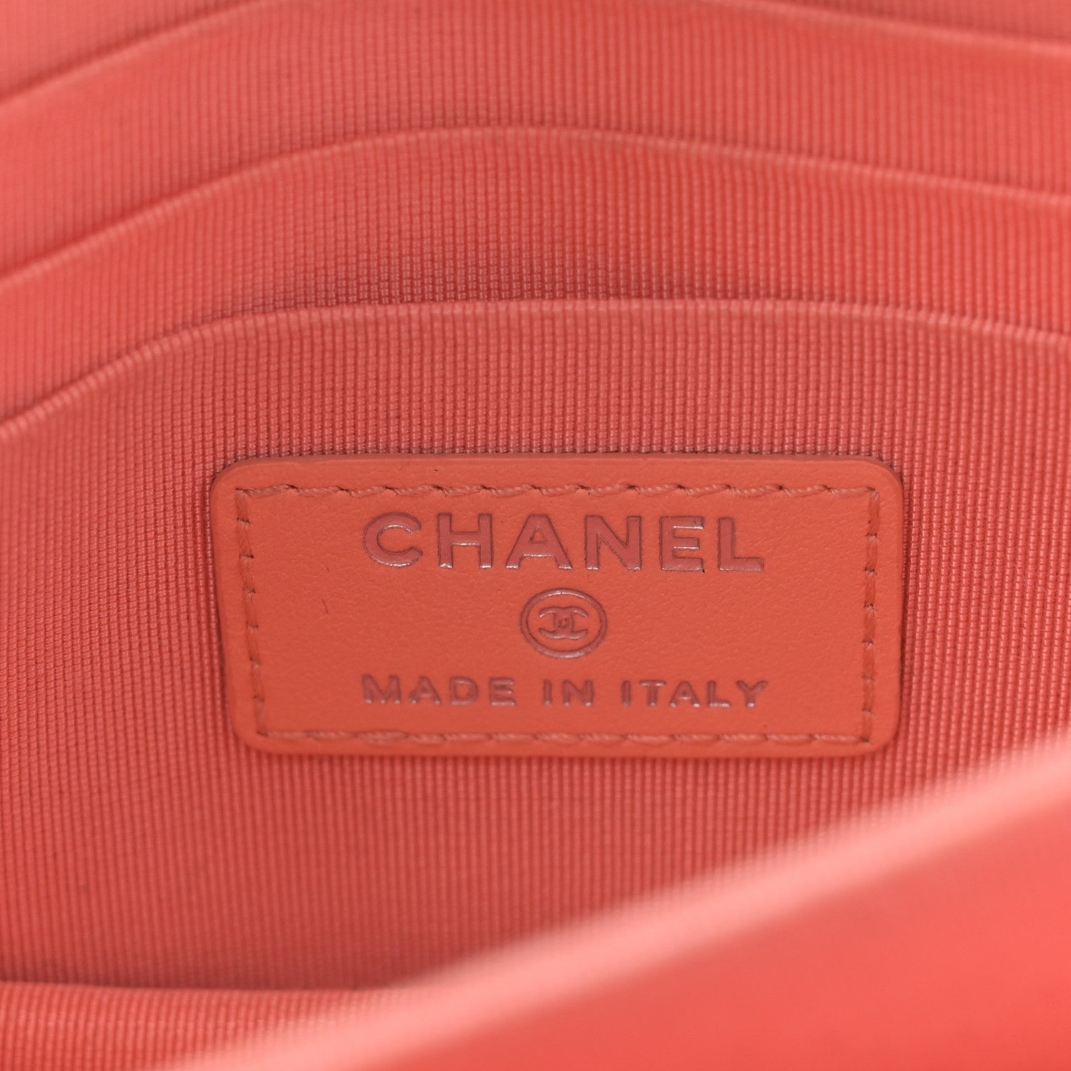 Caviar Quilted Mini Wallet On Chain WOC Coral