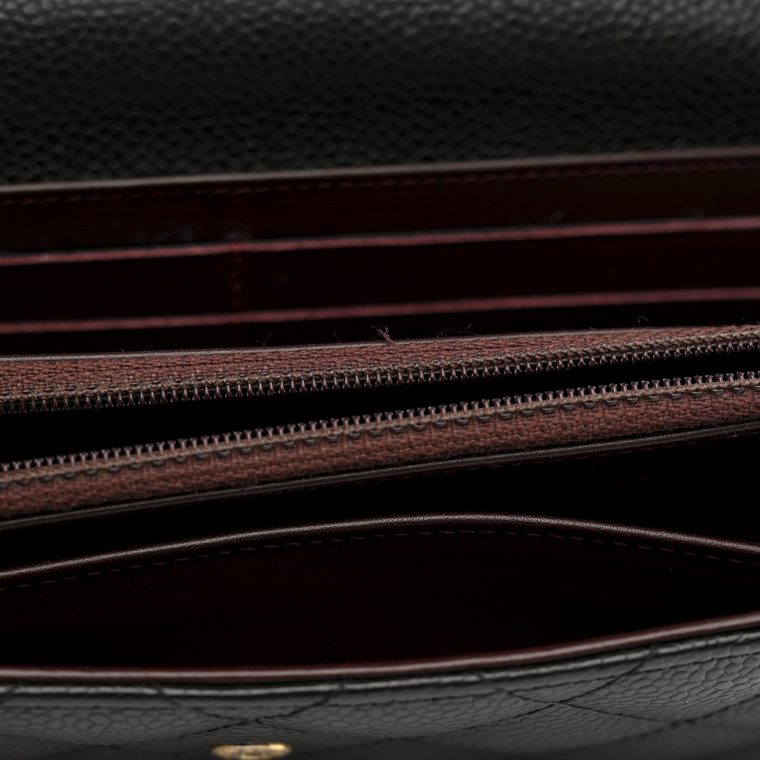 Caviar Quilted Large Gusset Flap Wallet Black