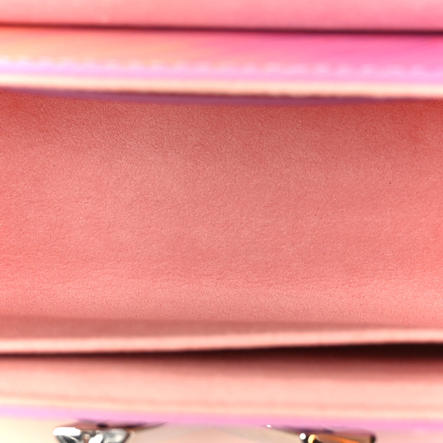 Epi Twist Shoulder Bag MM Gradient Orange