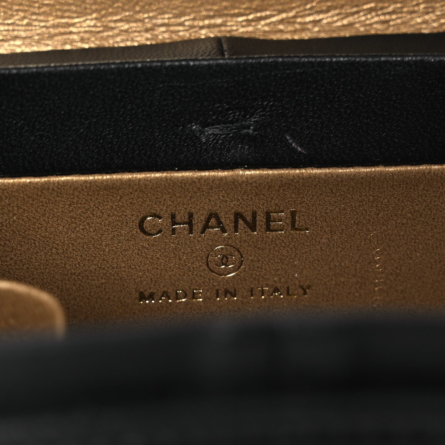 Lambskin Quilted Vanity Clutch With Chain Black