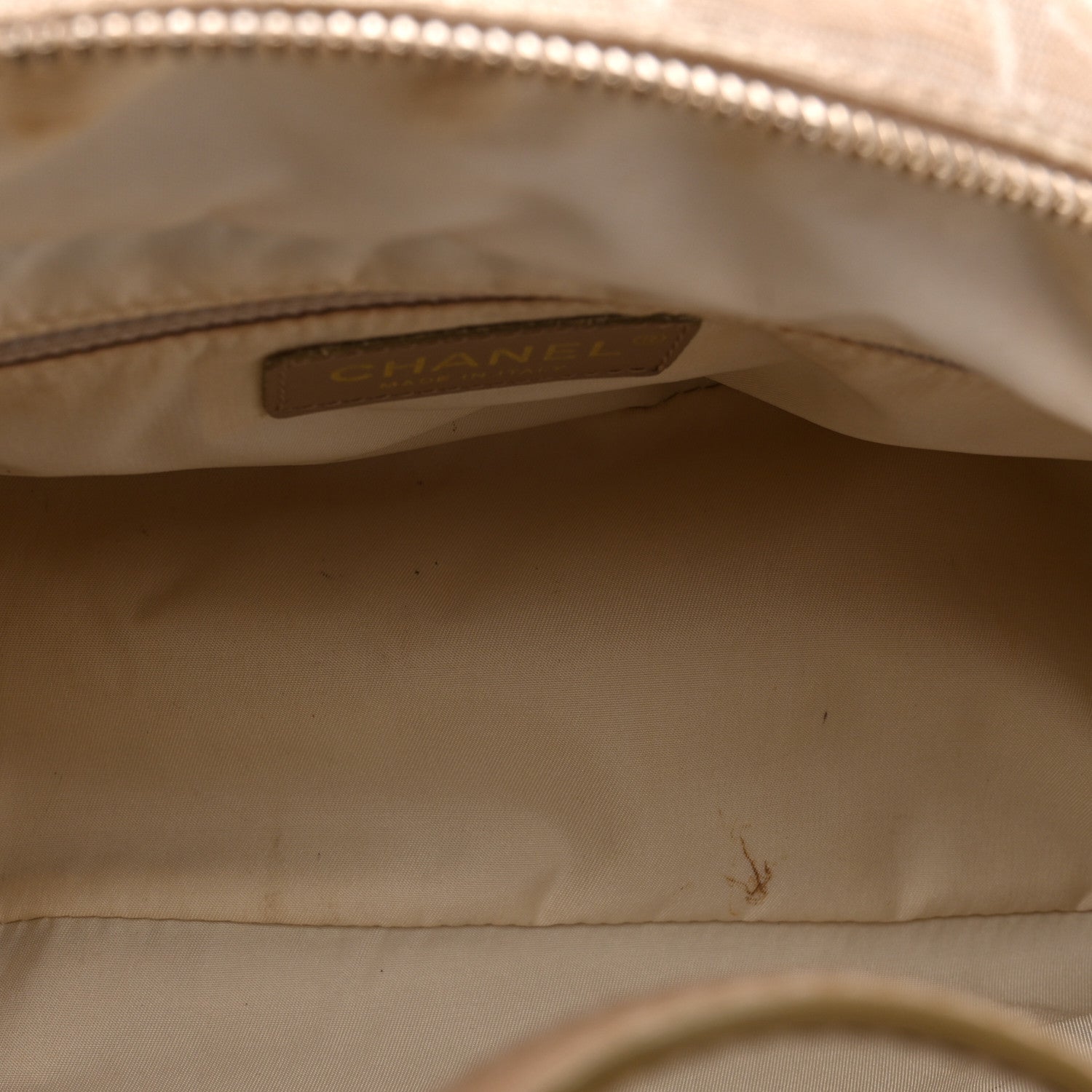 Nylon Travel Bowler Beige