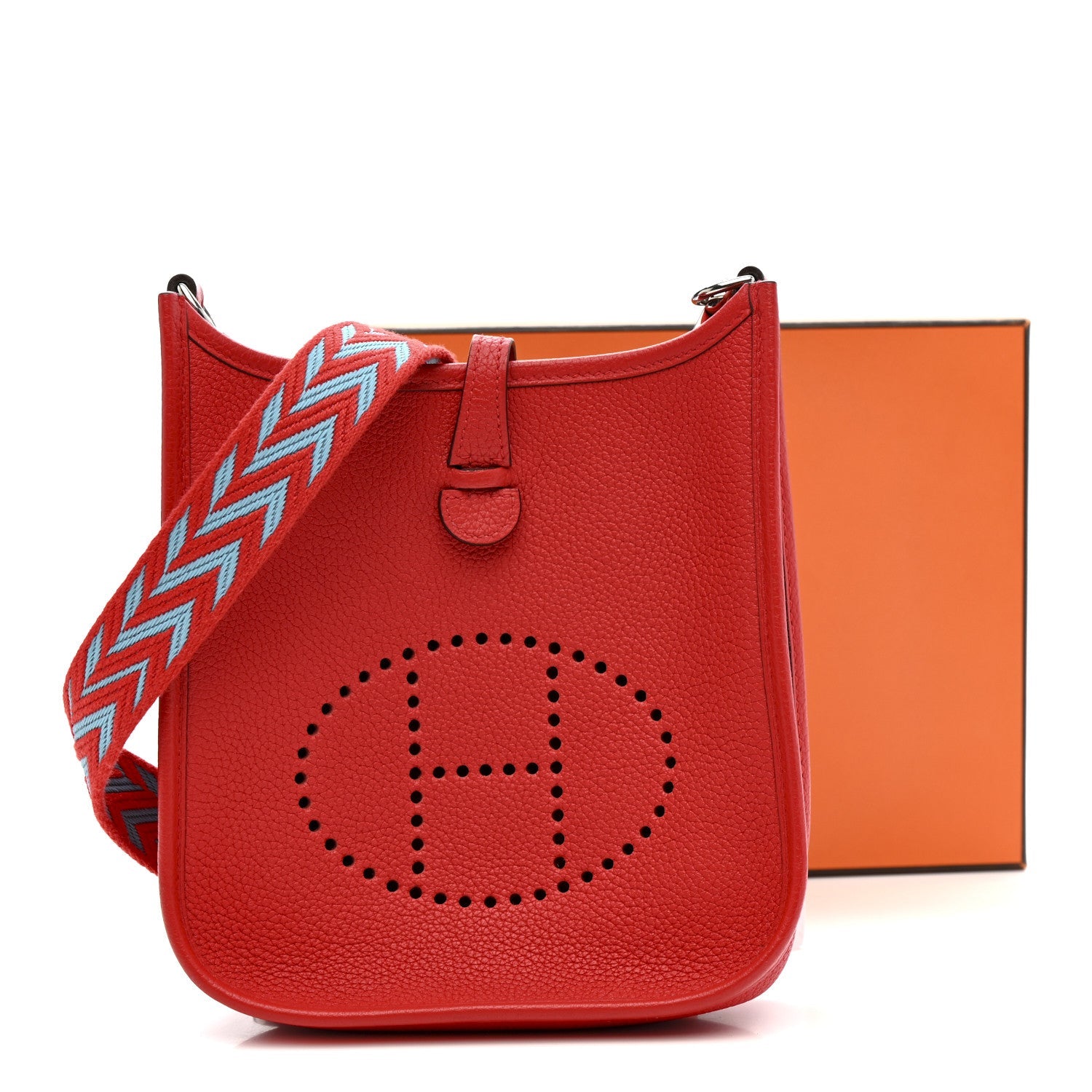 Taurillon Clemence Evelyne TPM Rouge De Coeur Bleu Du Nord