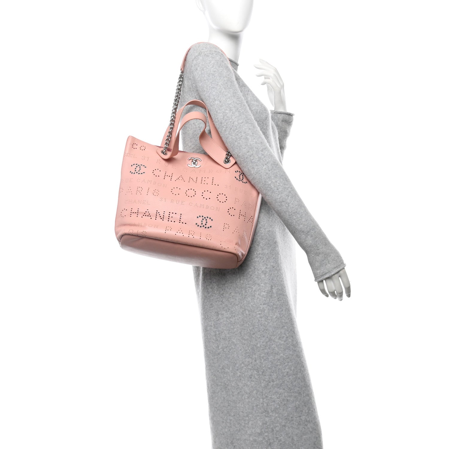 Calfskin Tweed Small Logo Eyelets Shopping Tote Pink