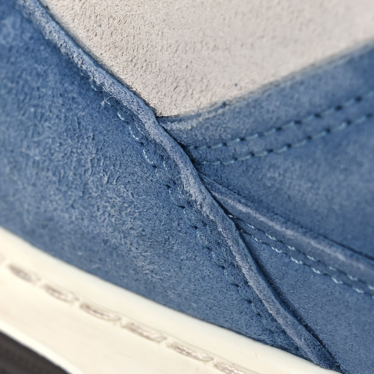 Suede Kidskin Womens CC Sneakers 37 White Blue