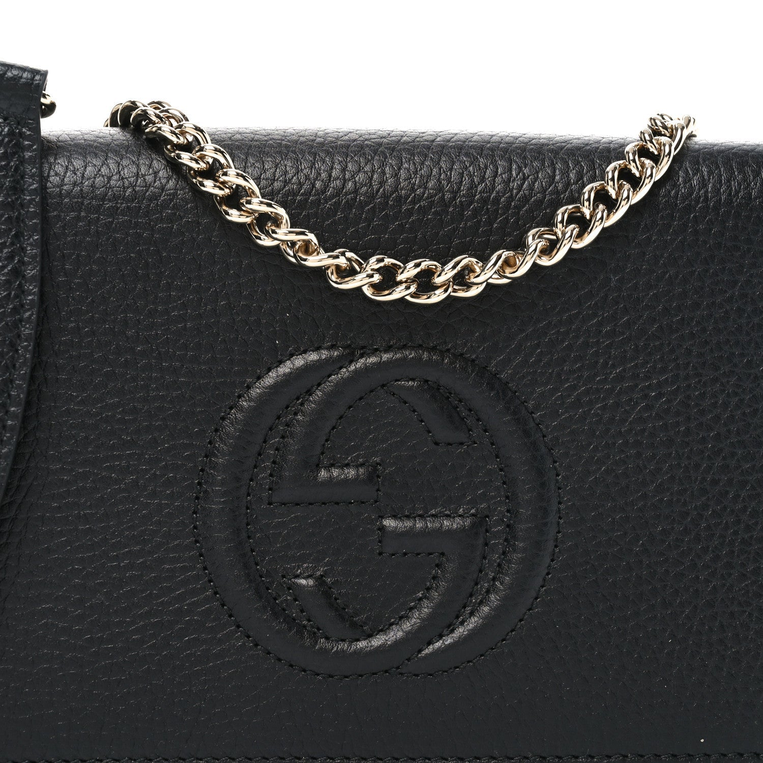 Pebbled Calfskin Soho Wallet On Chain Black