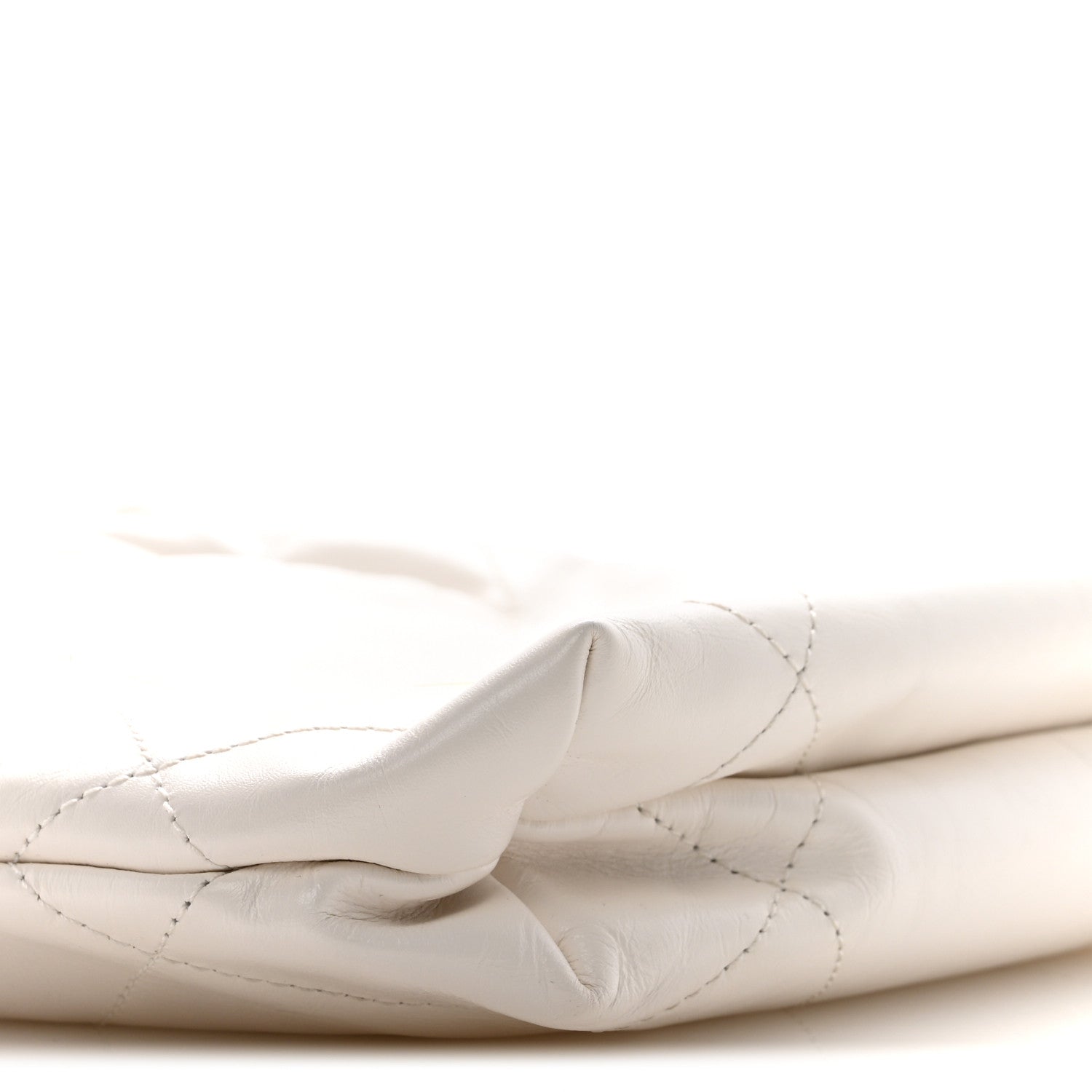 Shiny Calfskin Quilted Mini Chanel 22 White