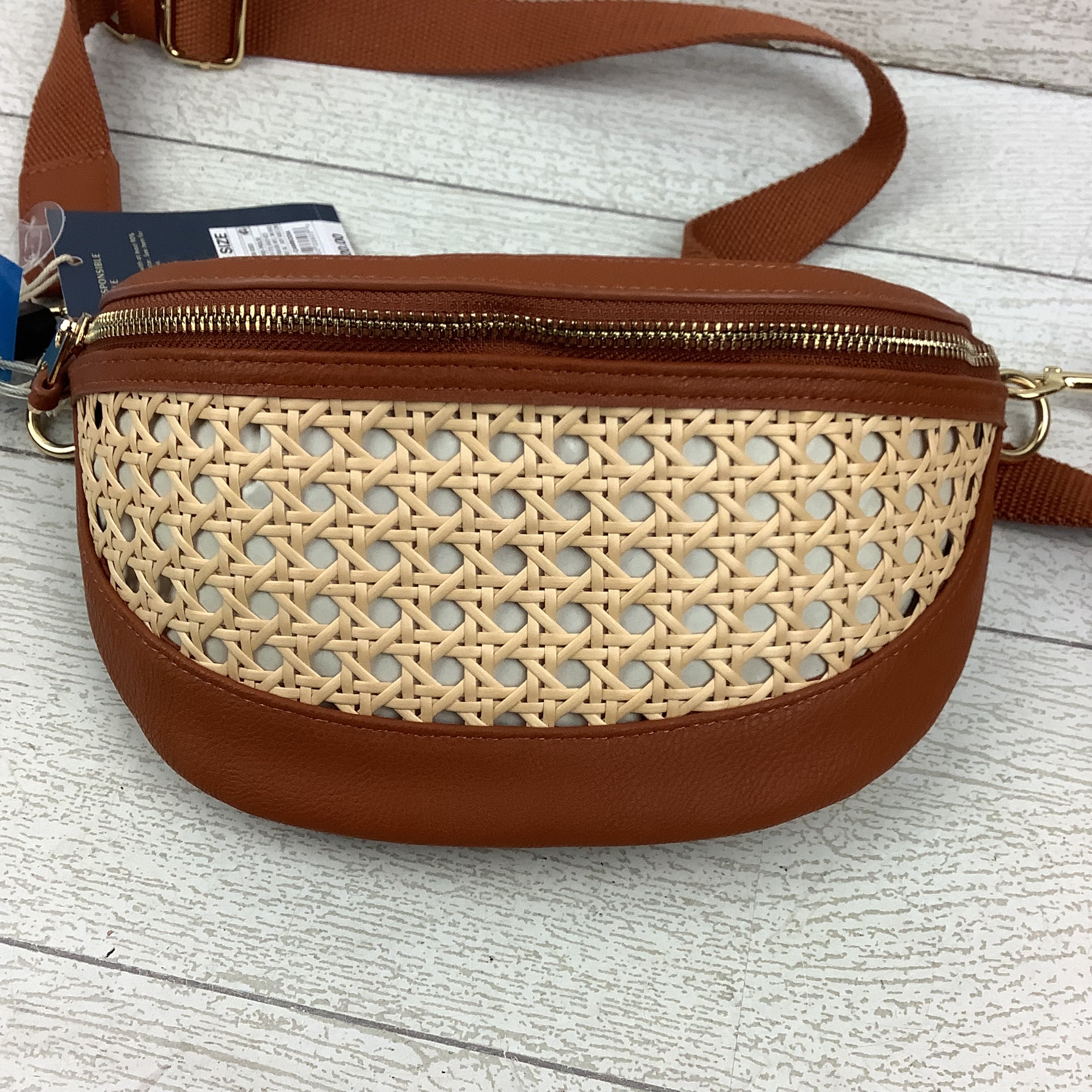 Belt Bag By Universal Thread, Size: Medium