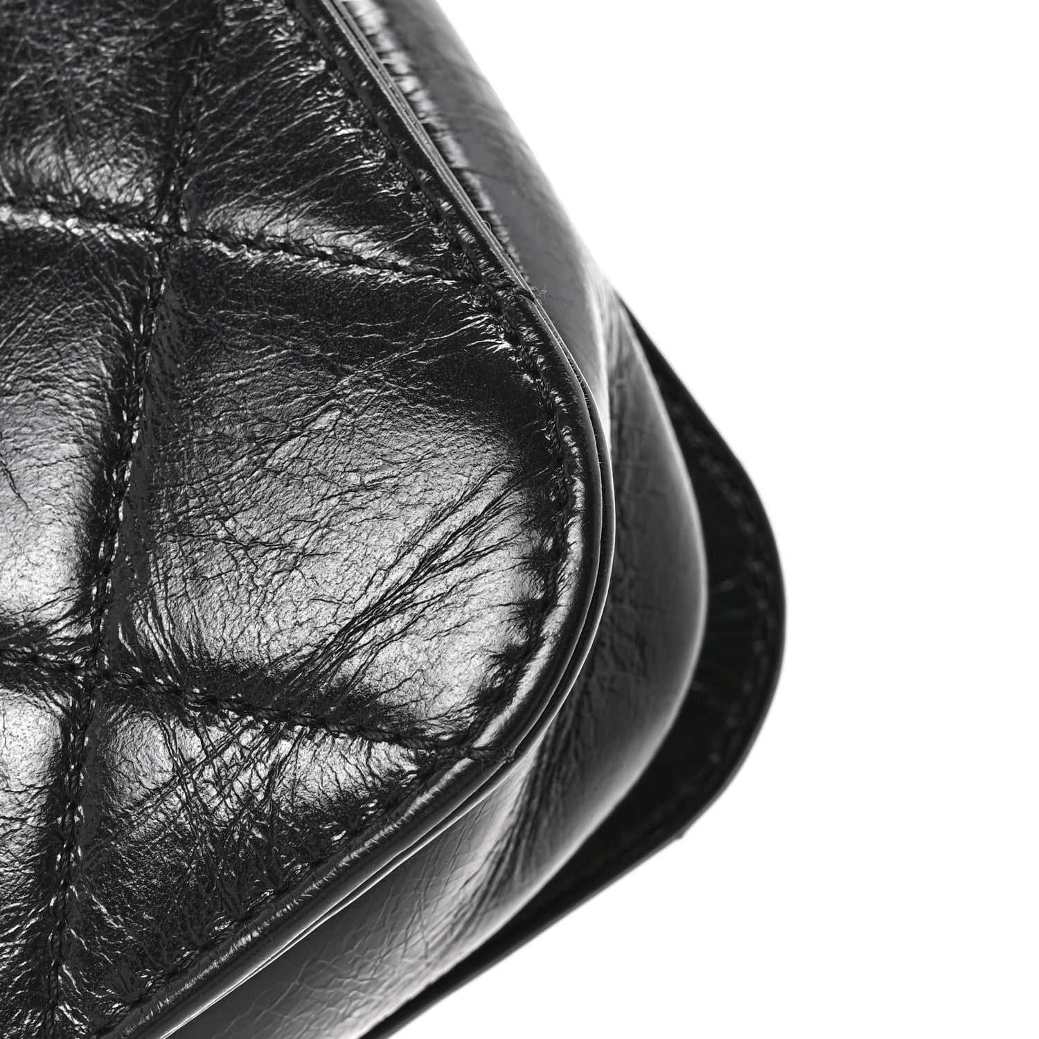 Glazed Calfskin Quilted Medium Perfect Edge Flap Black