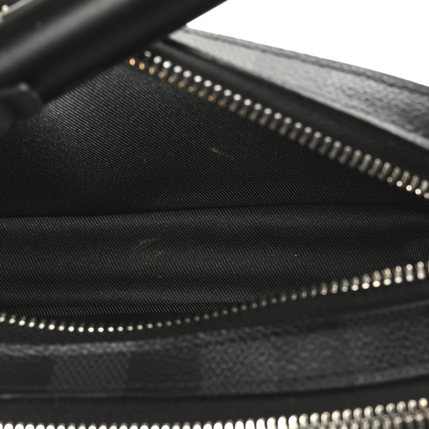 Damier Graphite Alpha Wearable Wallet