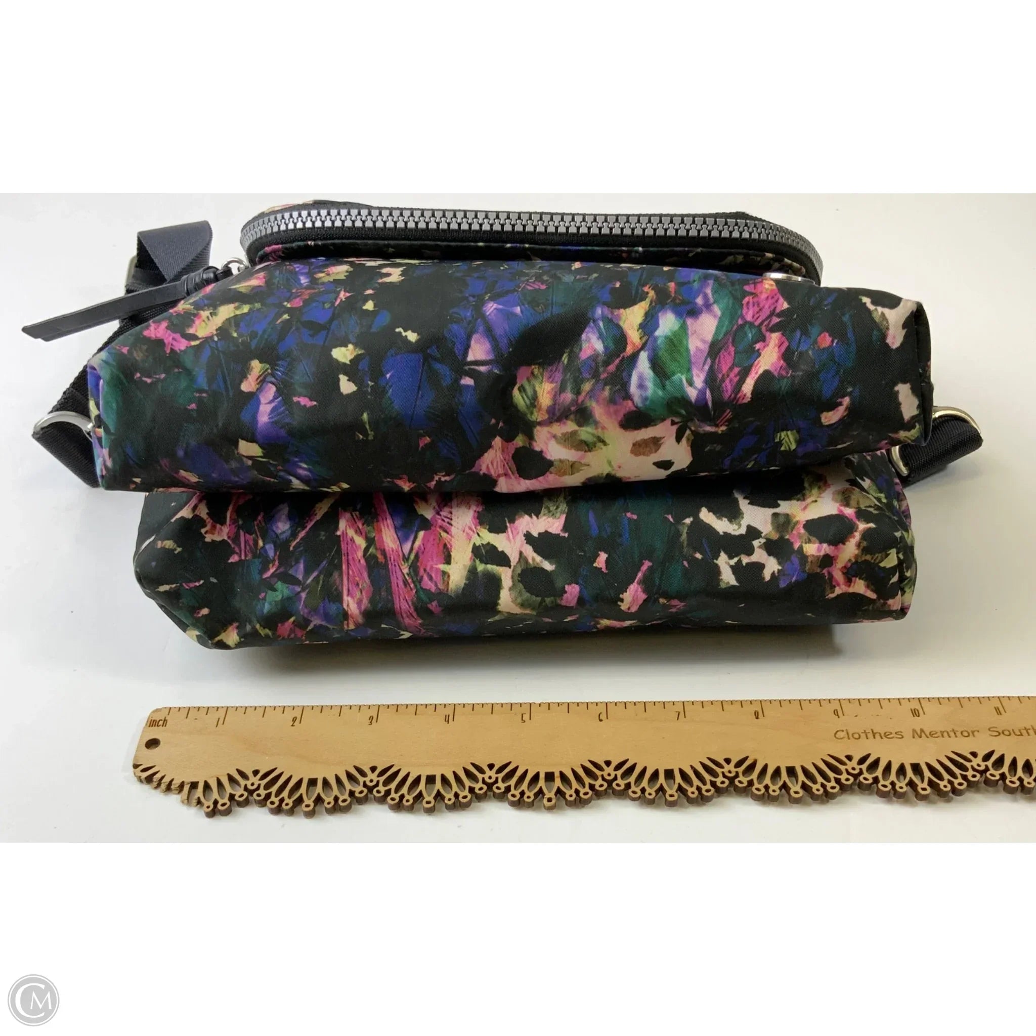 Crossbody By Lululemon, Size: Medium
