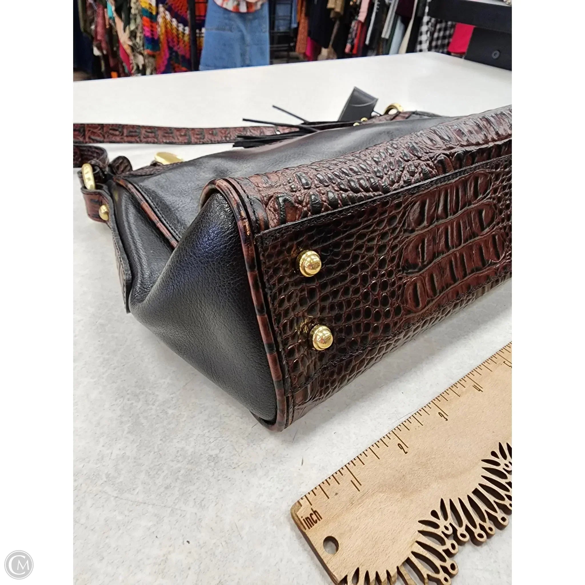 Handbag Designer By Brahmin, Size: Medium