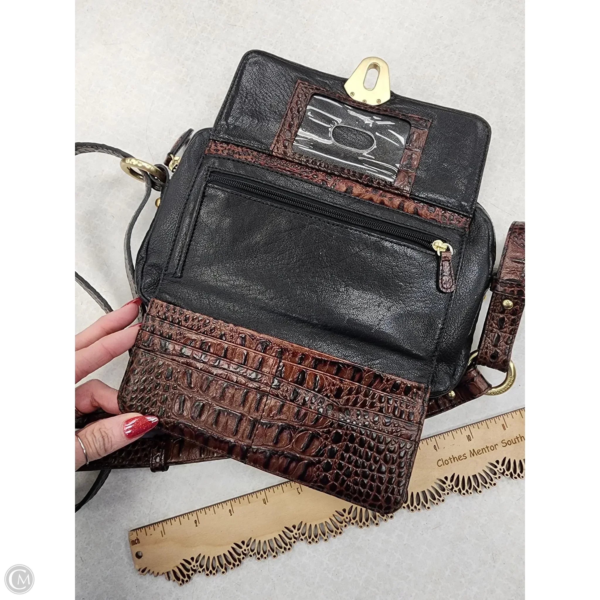 Handbag Designer By Brahmin, Size: Small