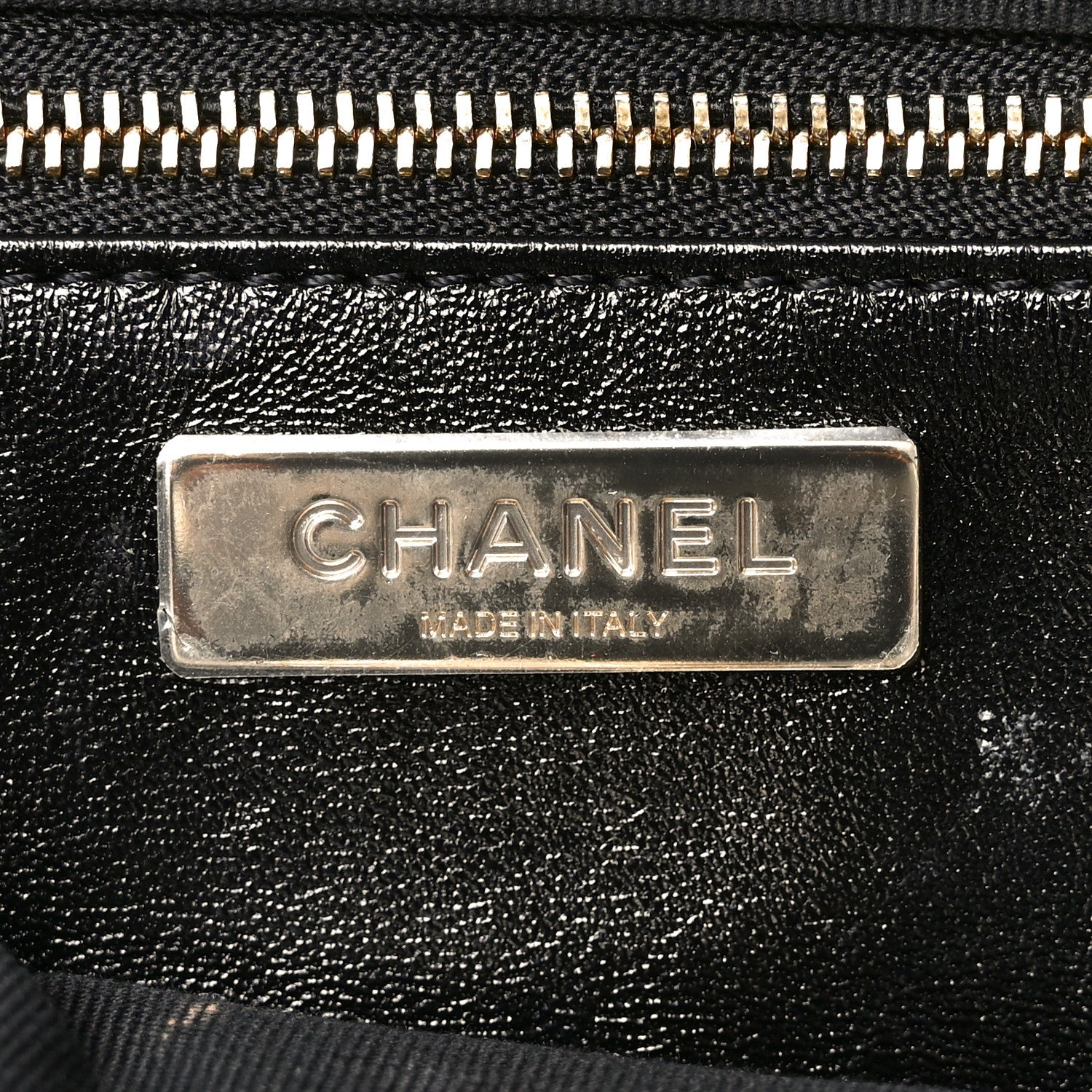 Shiny Lambskin Quilted 31 Shopping Bag Black