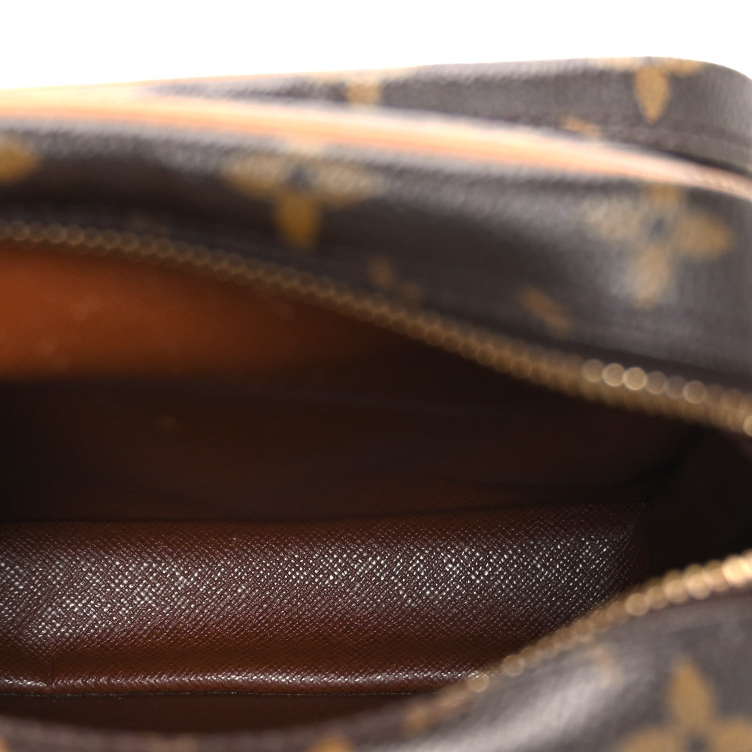 Monogram Amazone