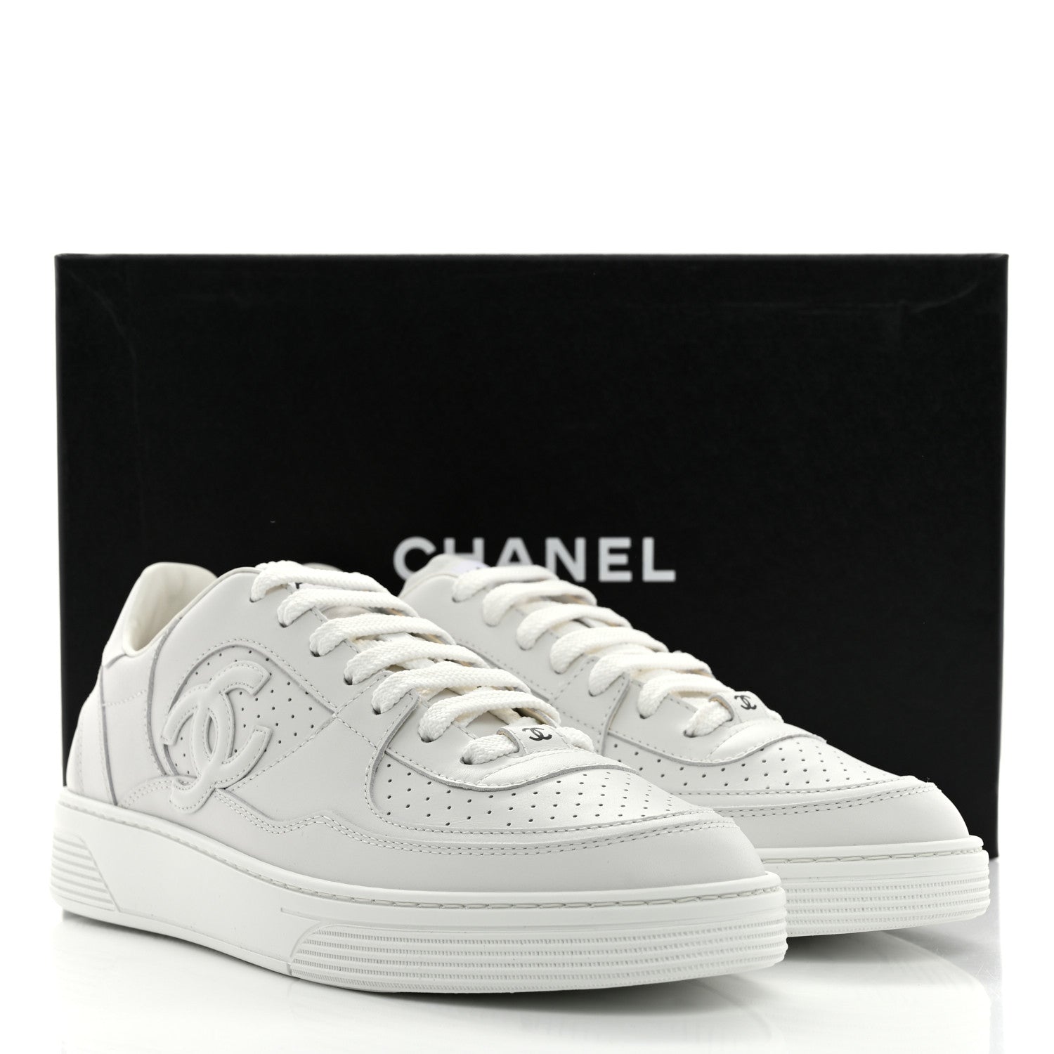 Calfskin Womens CC Sneakers 41 White