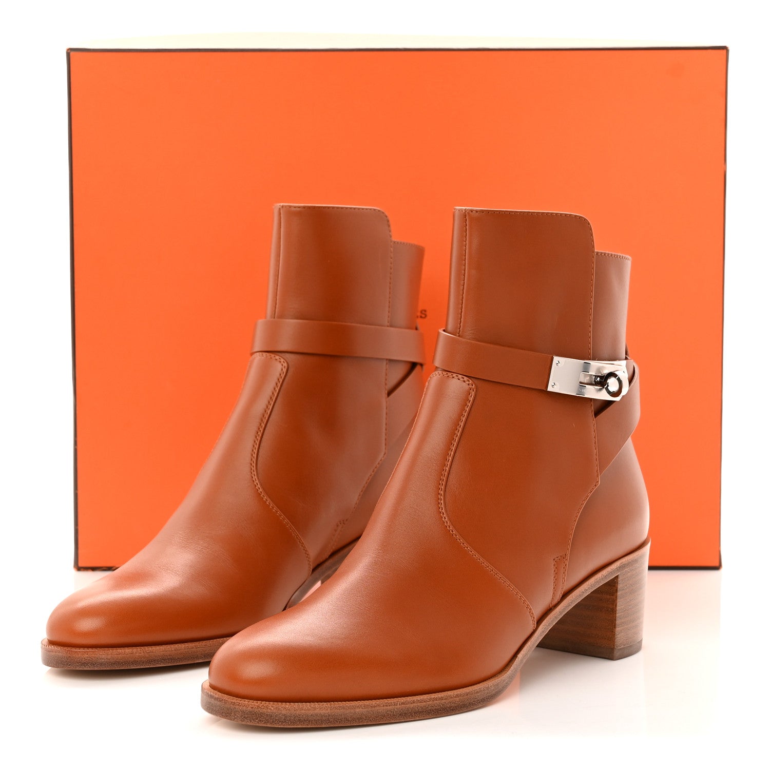 Calfskin Frenchie 50 Ankle Boots 37 Naturel