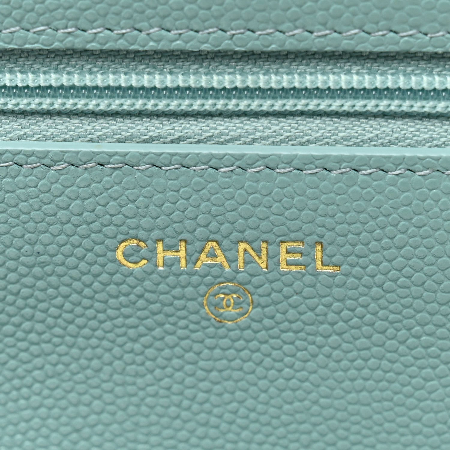 Caviar Quilted Wallet on Chain WOC Light Blue