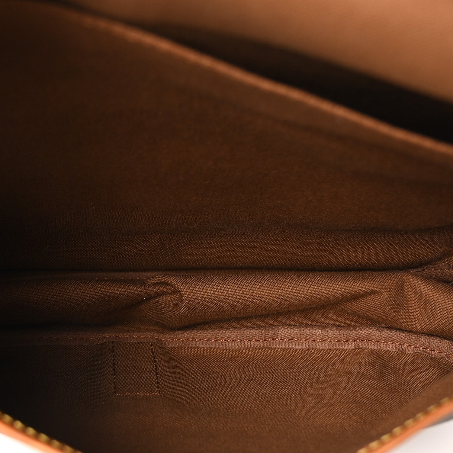 Monogram Saumur 35