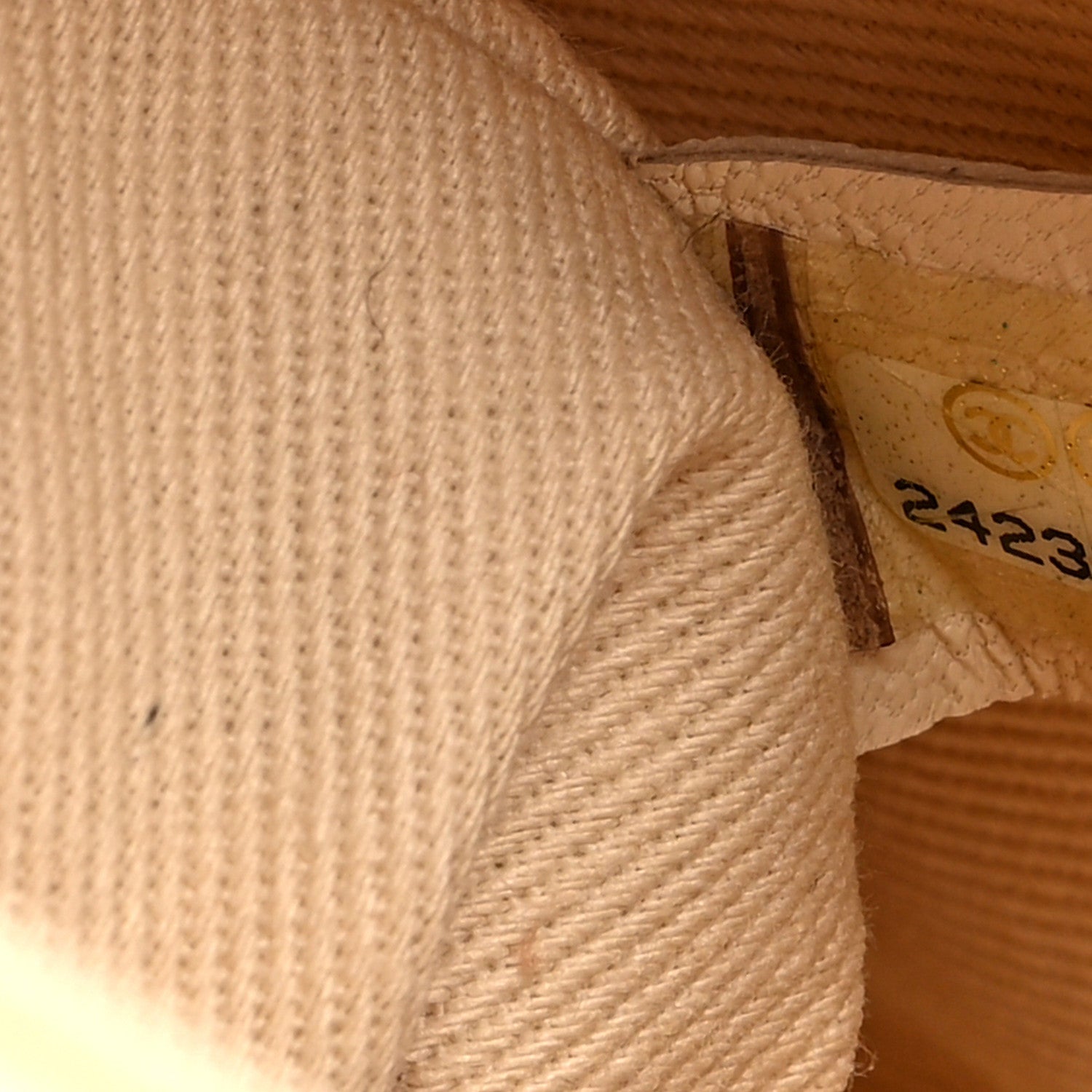Caviar Quilted Small Coco Handle Flap White