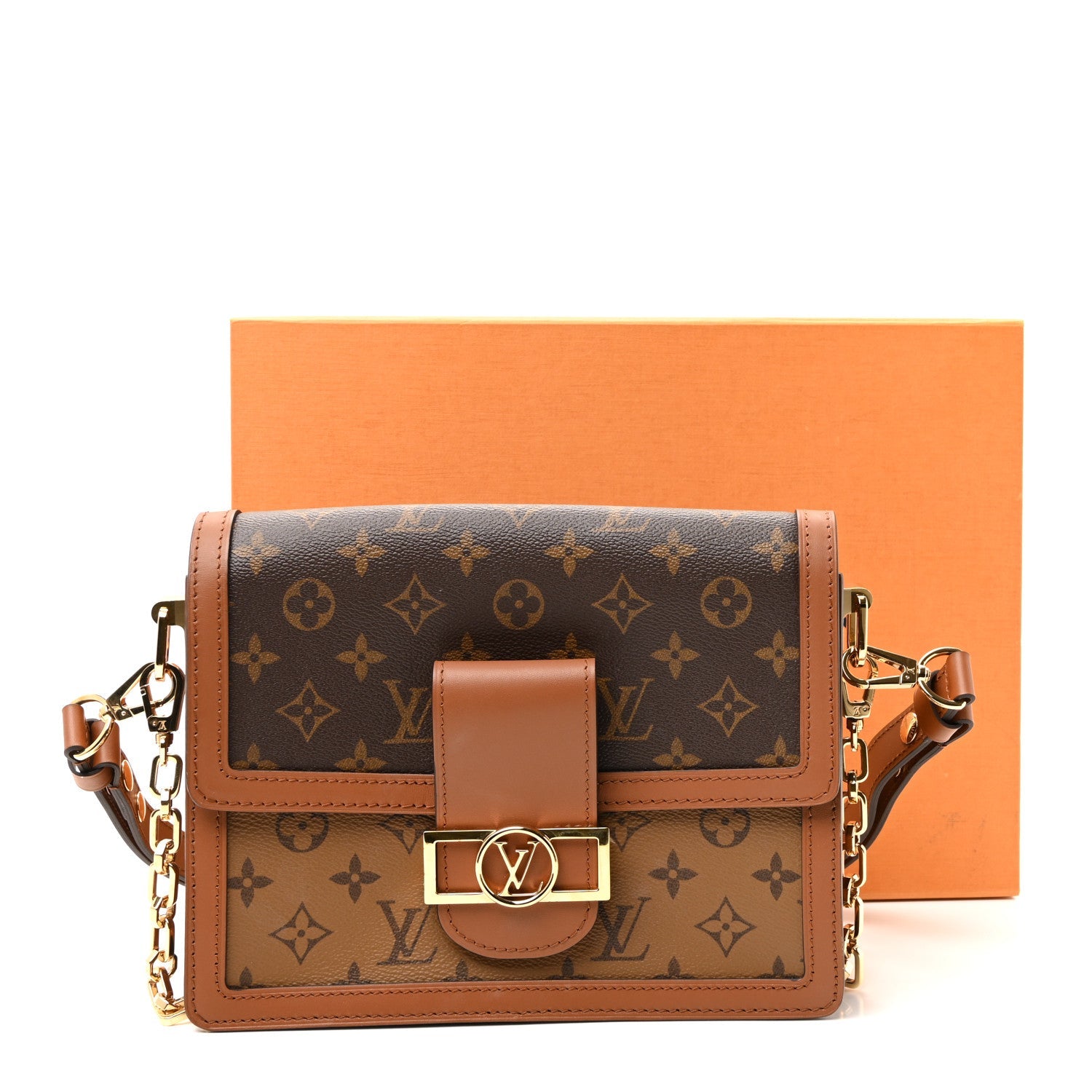 Reverse Monogram Dauphine MM