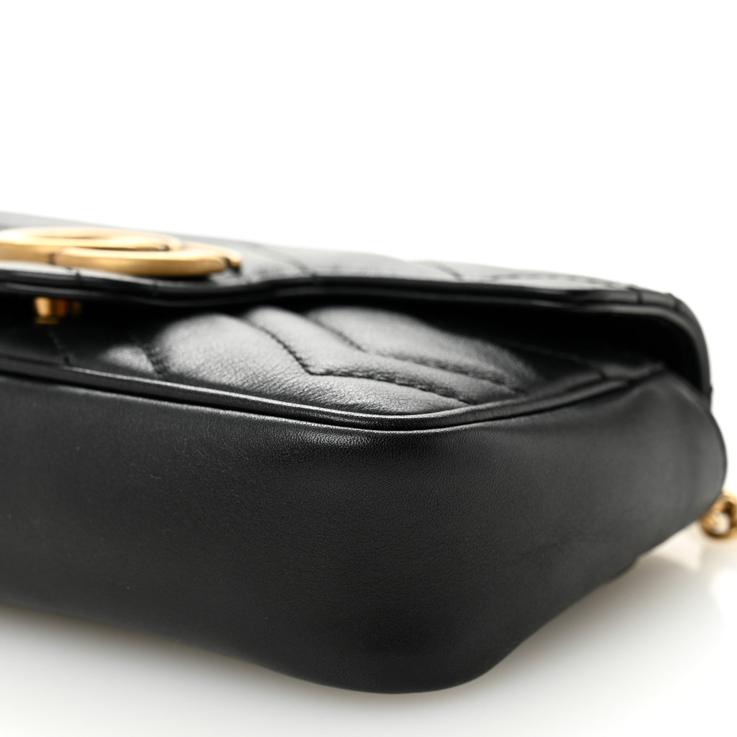 Calfskin Matelasse Super Mini GG Marmont Shoulder Bag Black
