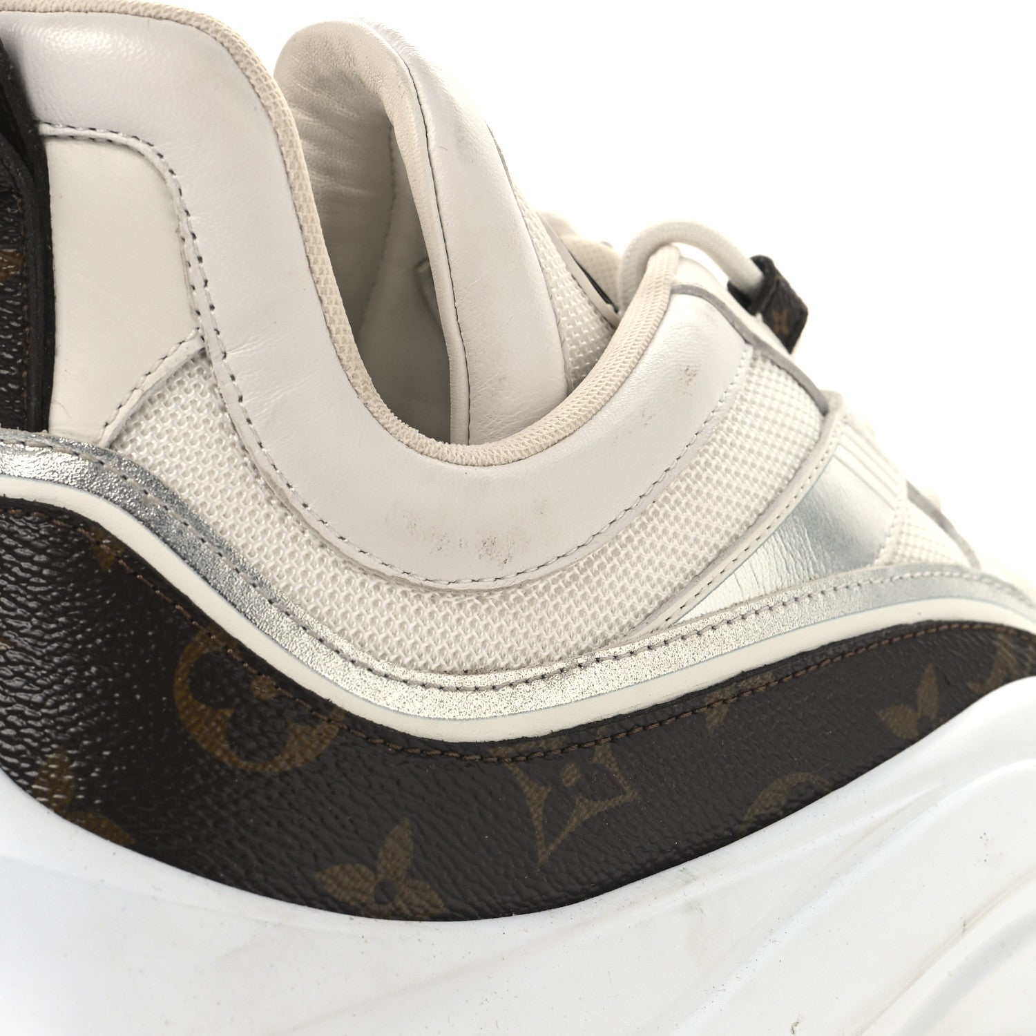 Calfskin Monogram Mens LV Archlight 2.0 Platform Sneakers 9 White