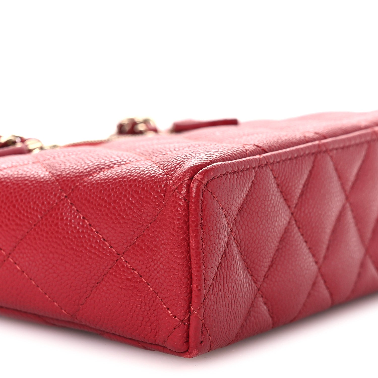 Caviar Quilted Top Handle Slim Vanity With Chain Red