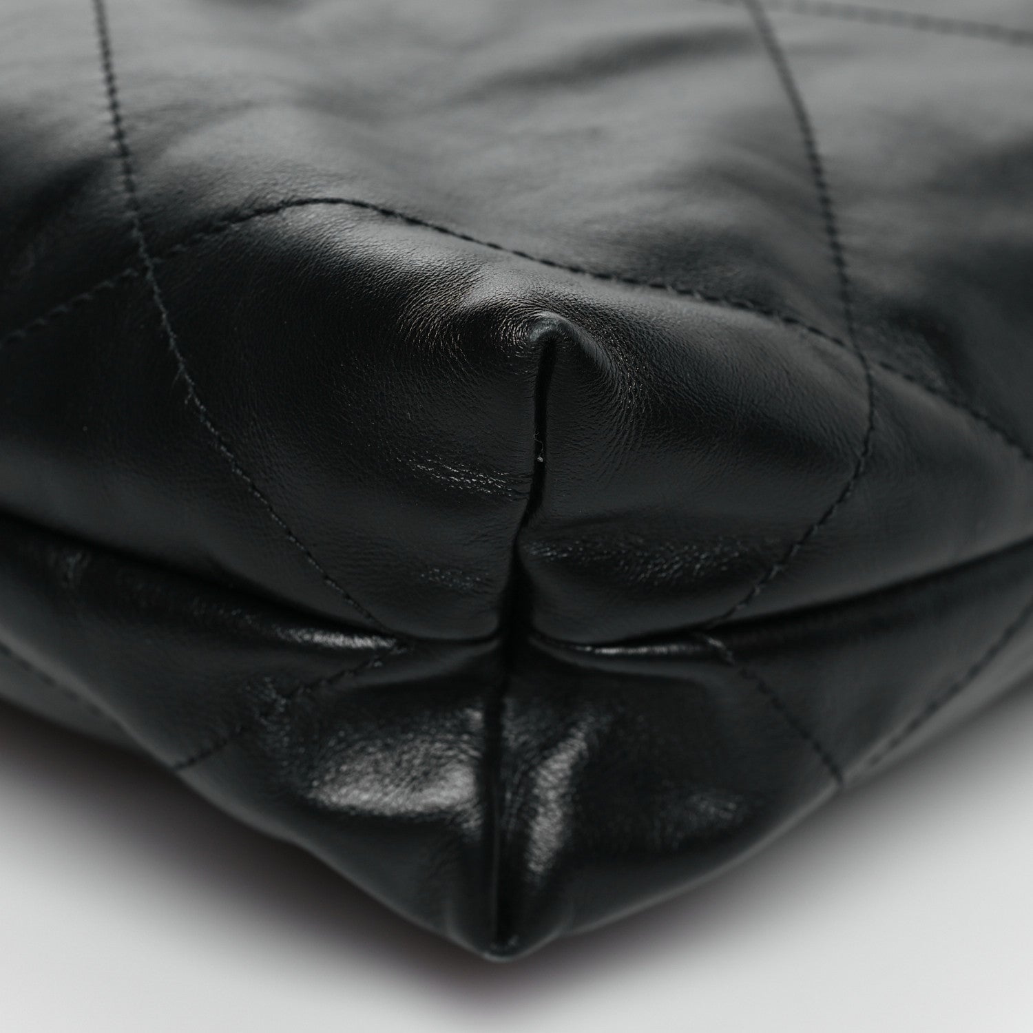 Shiny Calfskin Quilted Small Chanel 22 Black