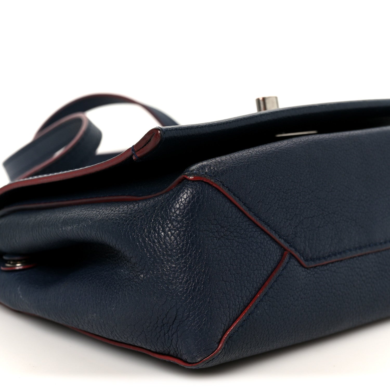 Calfskin Lockme II Chain Bag BB Marine Rouge