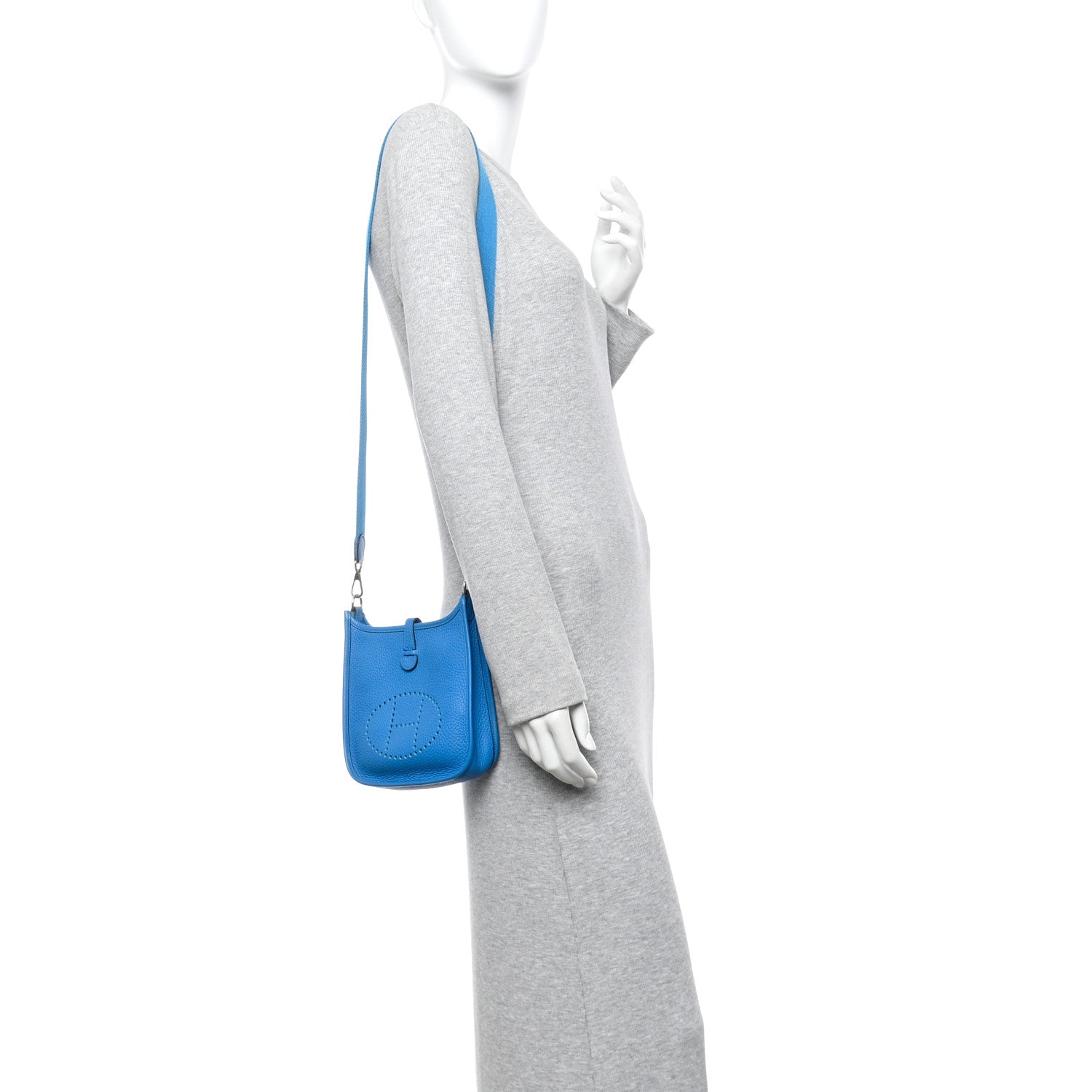 Taurillon Clemence Evelyne TPM Bleu Zanzibar