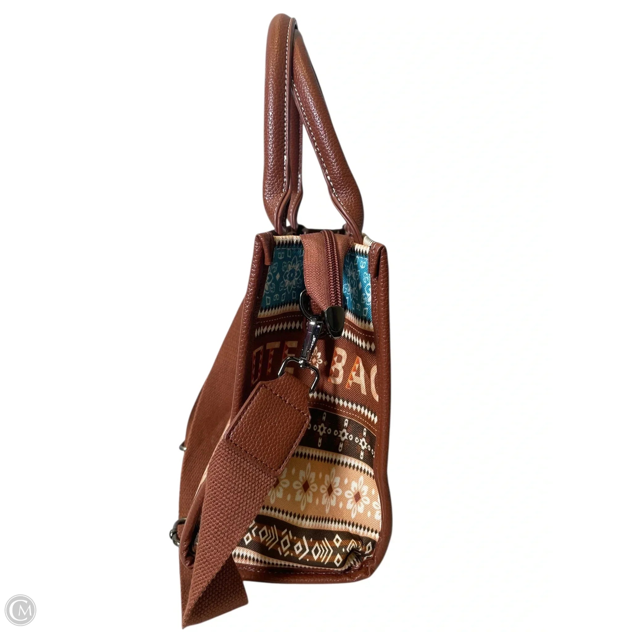 Handbag By Clothes Mentor, Size: Medium