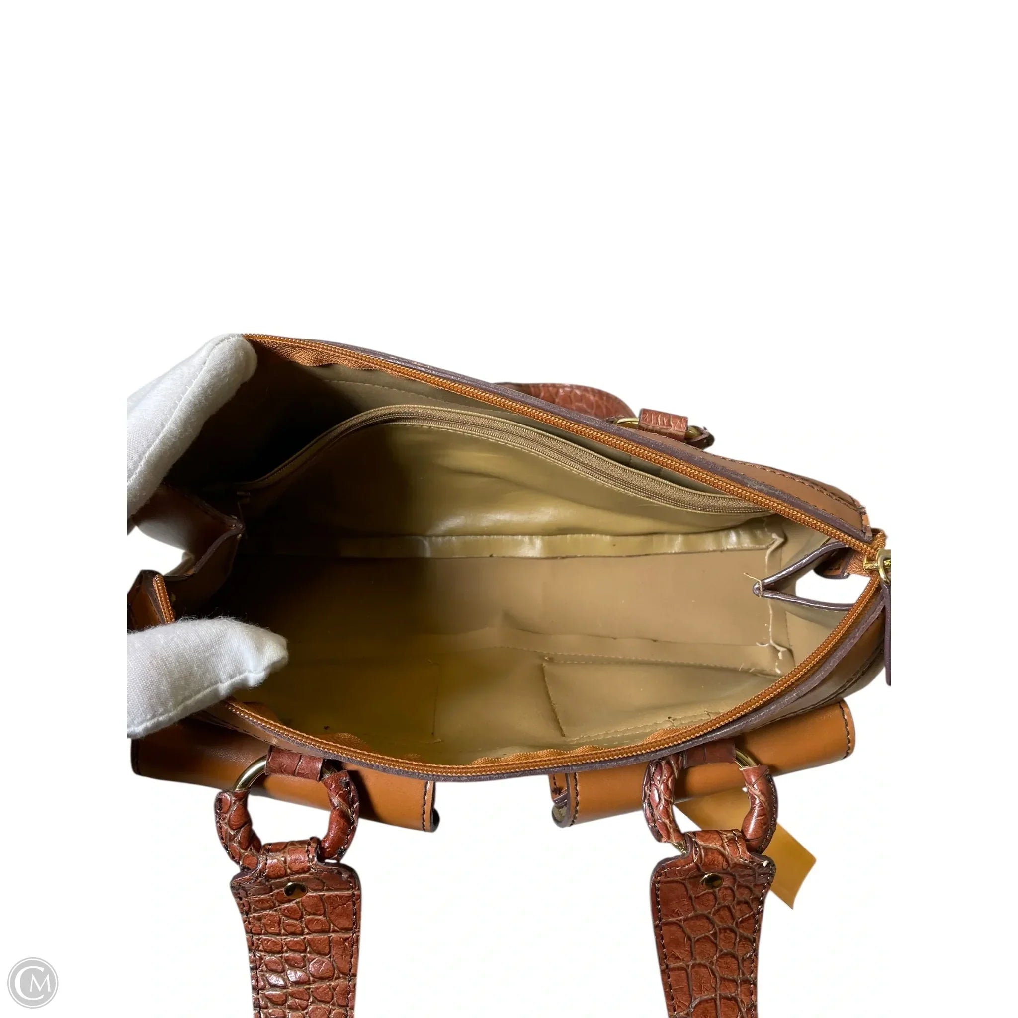 Handbag By Clothes Mentor, Size: Medium