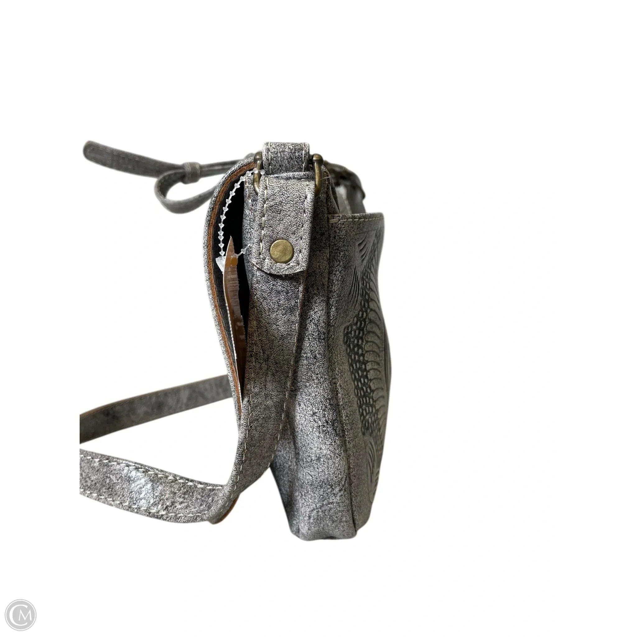 Crossbody By Clothes Mentor, Size: Medium