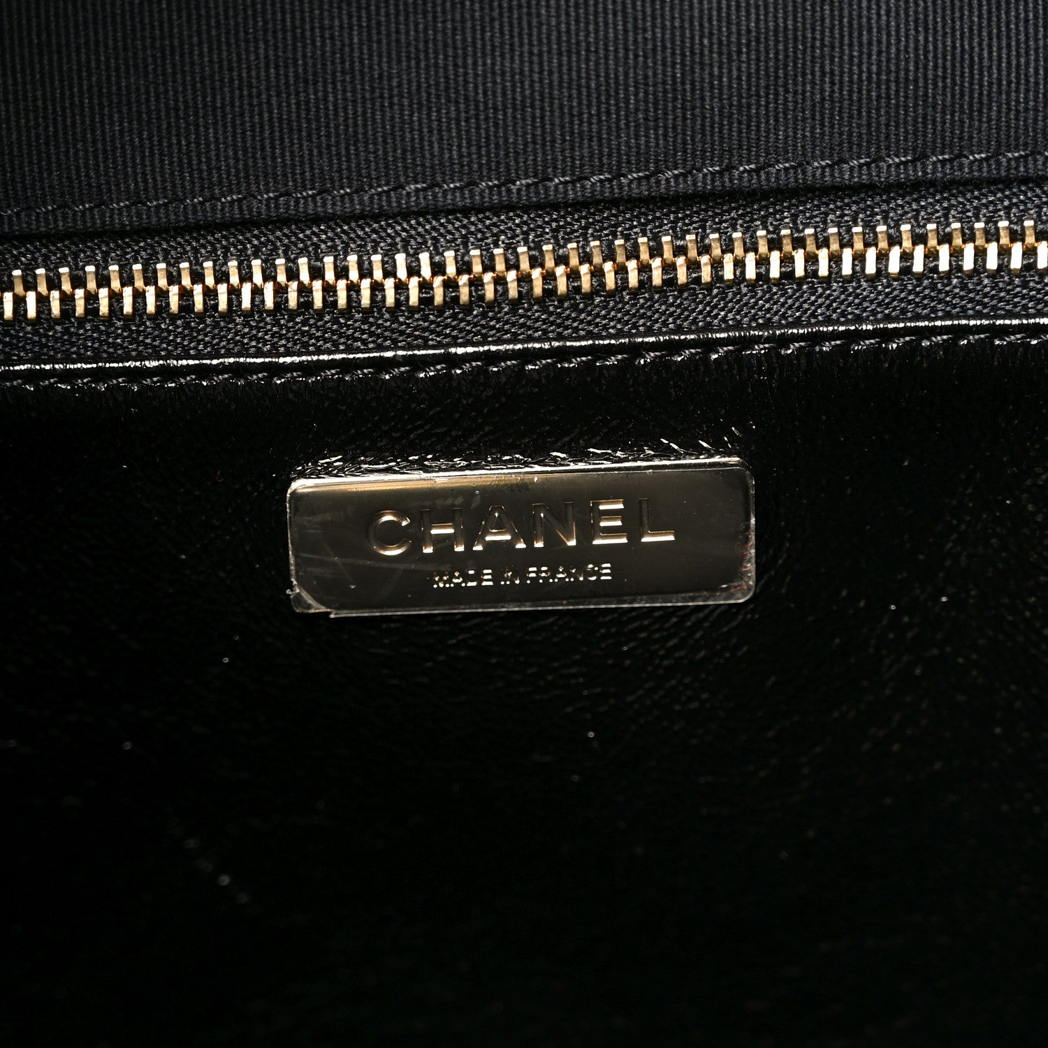 Shiny Crumpled Calfskin Quilted Large 31 Shopping Bag Black